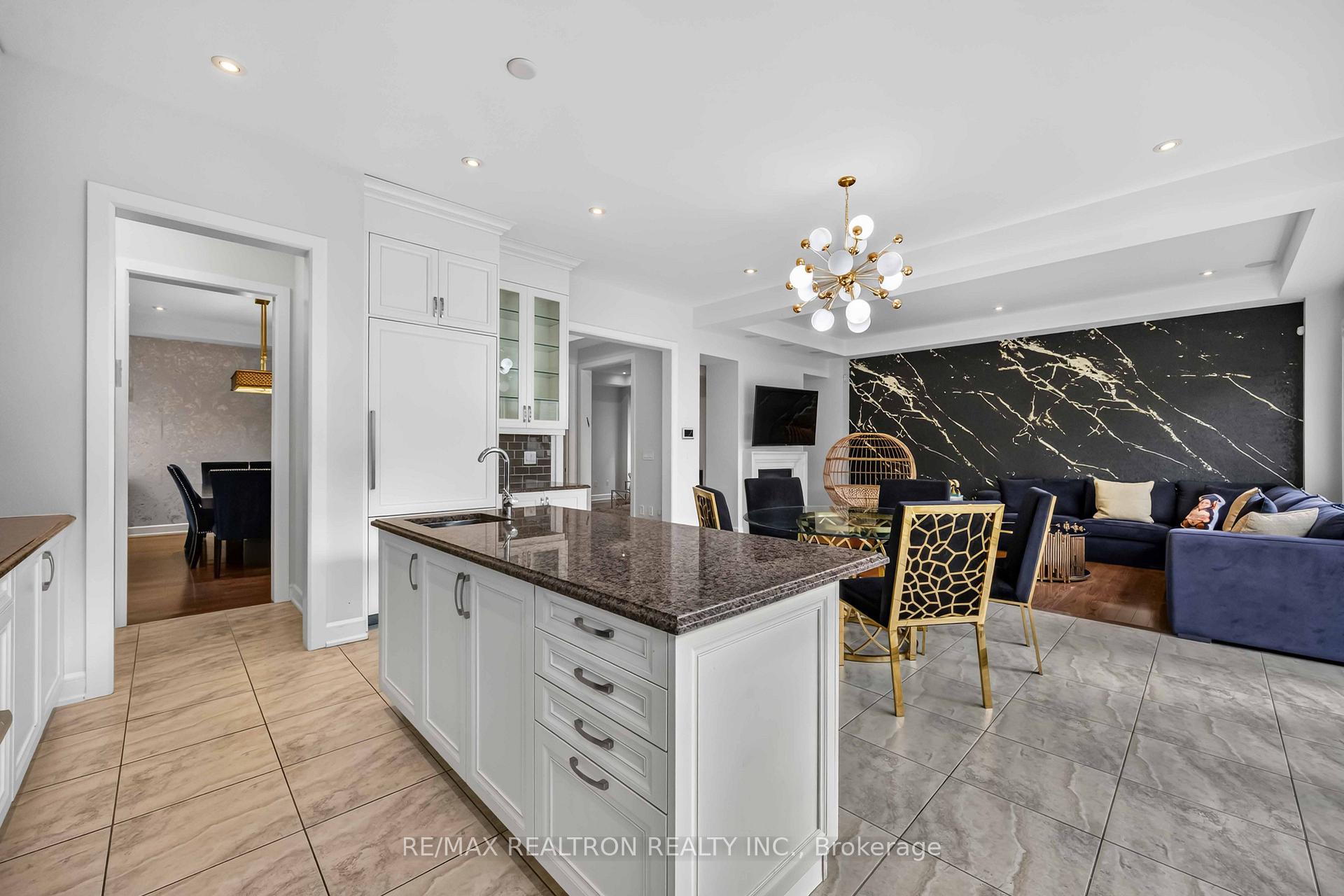 Photo 18 of 136 Abner Miles Drive, Vaughan, Patterson — HOMEH