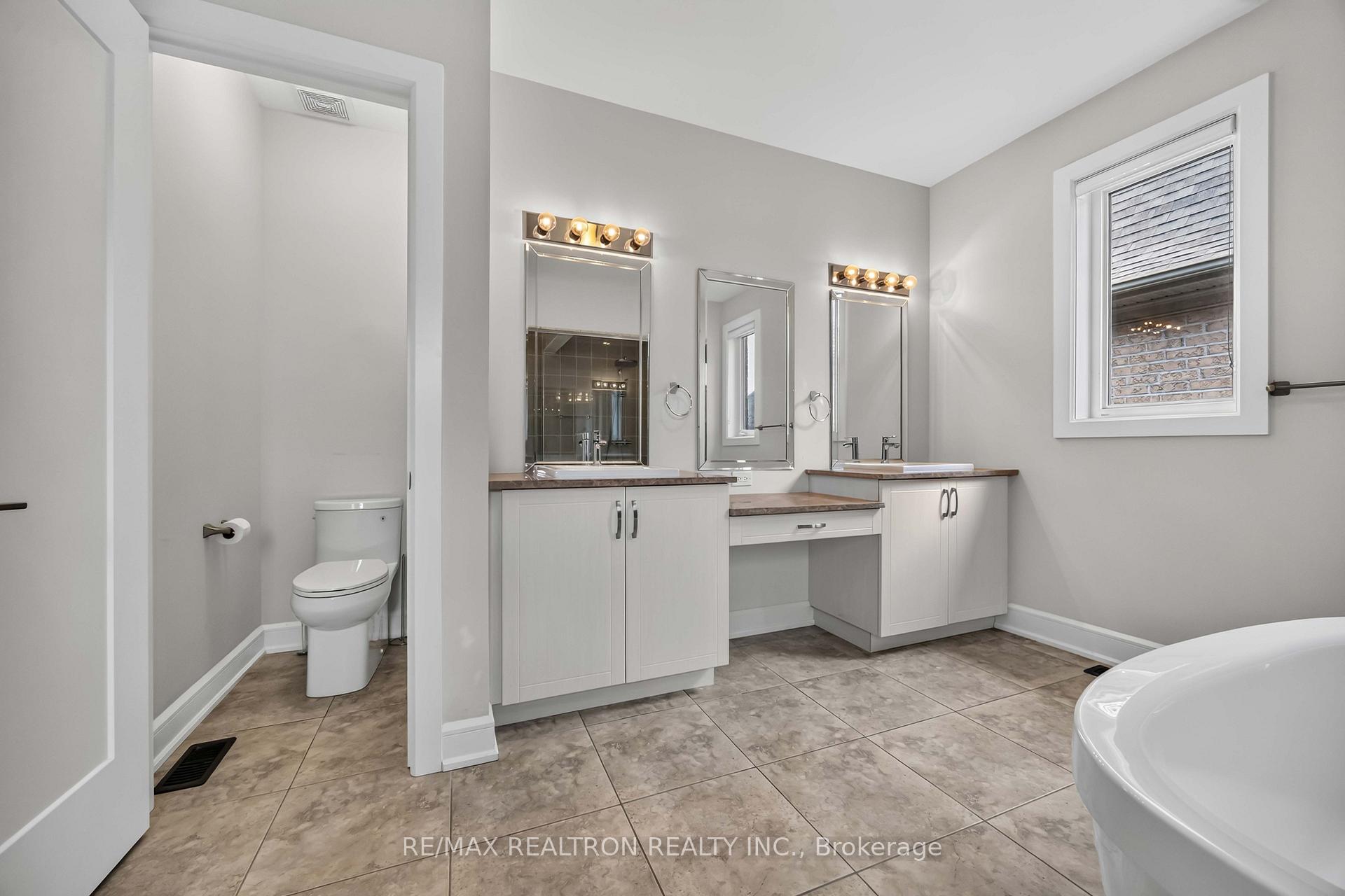 Photo 38 of 136 Abner Miles Drive, Vaughan, Patterson — HOMEH
