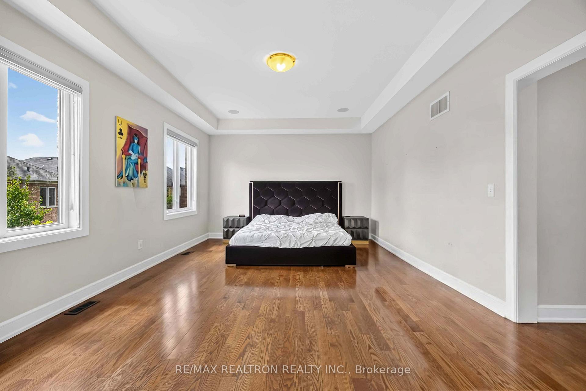 Photo 41 of 136 Abner Miles Drive, Vaughan, Patterson — HOMEH