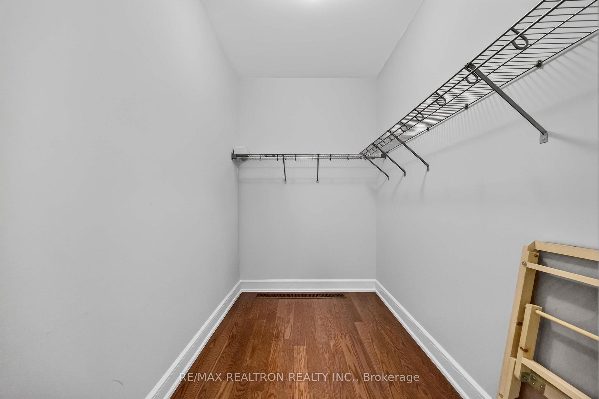 Photo 44 of 136 Abner Miles Drive, Vaughan, Patterson — HOMEH