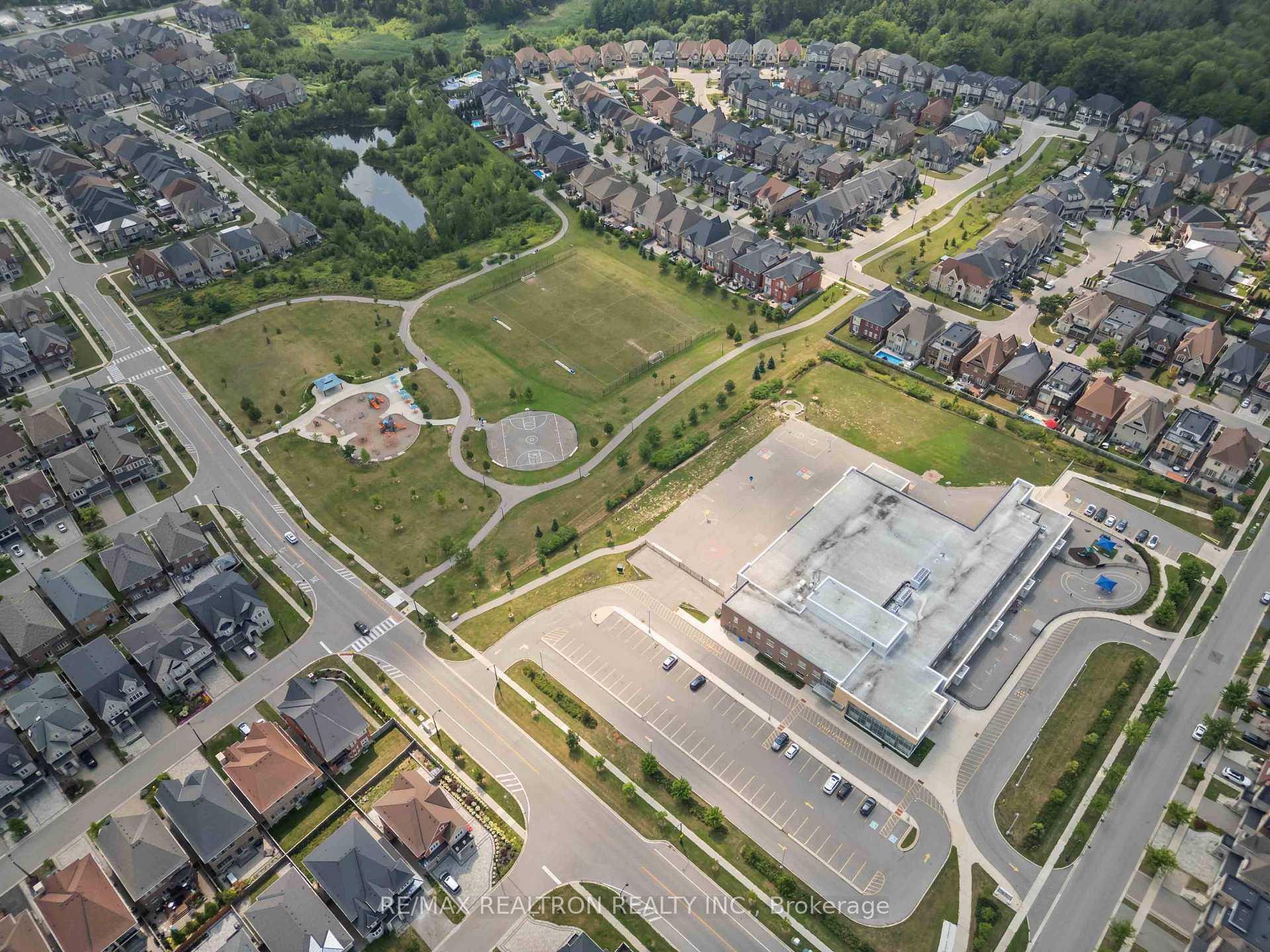 Photo 59 of 136 Abner Miles Drive, Vaughan, Patterson — HOMEH