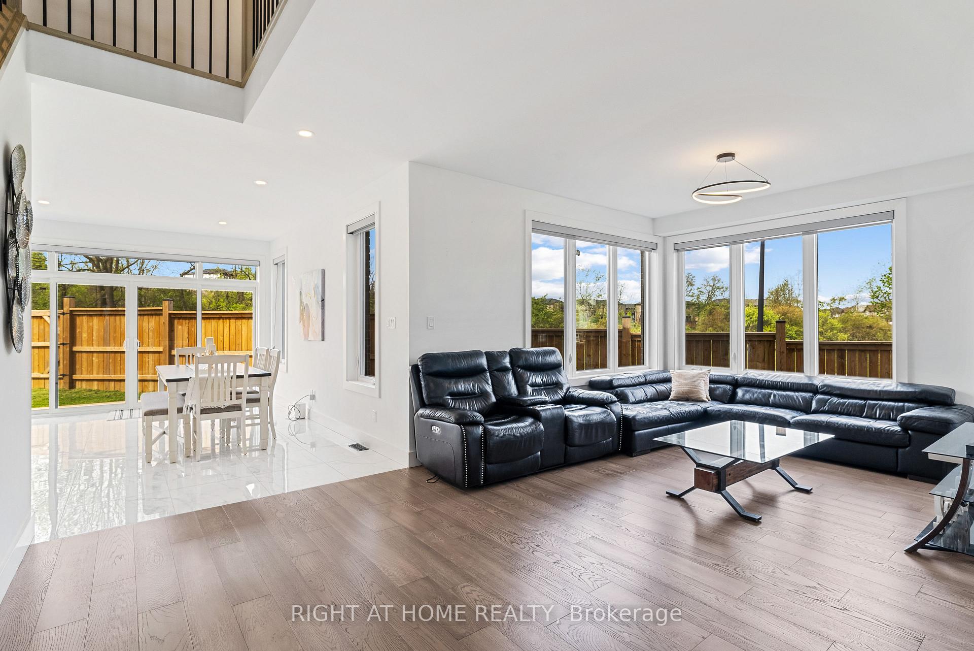 Photo 7 of 2705 Oriole Drive, London, South U — HOMEH