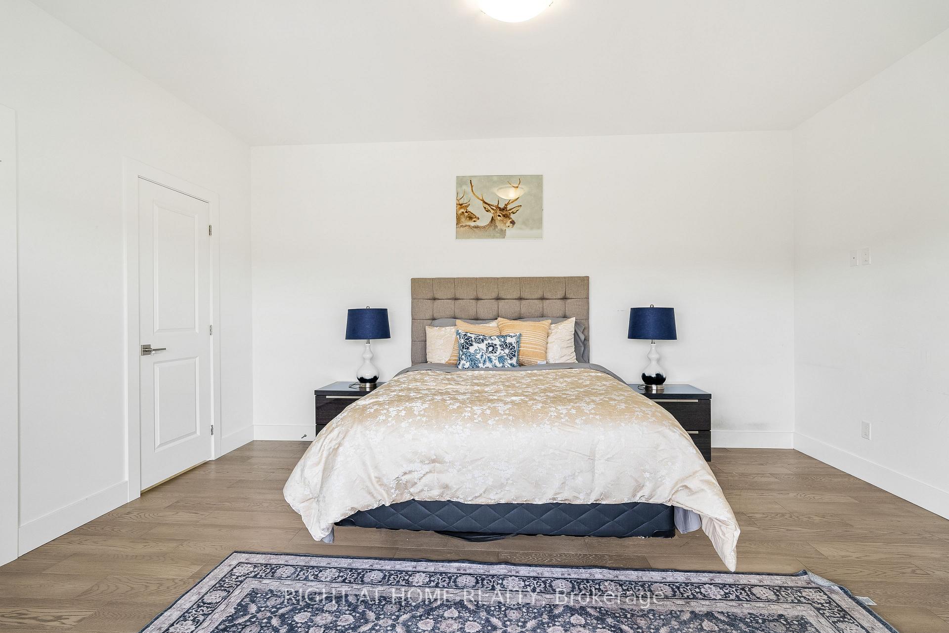 Photo 18 of 2705 Oriole Drive, London, South U — HOMEH