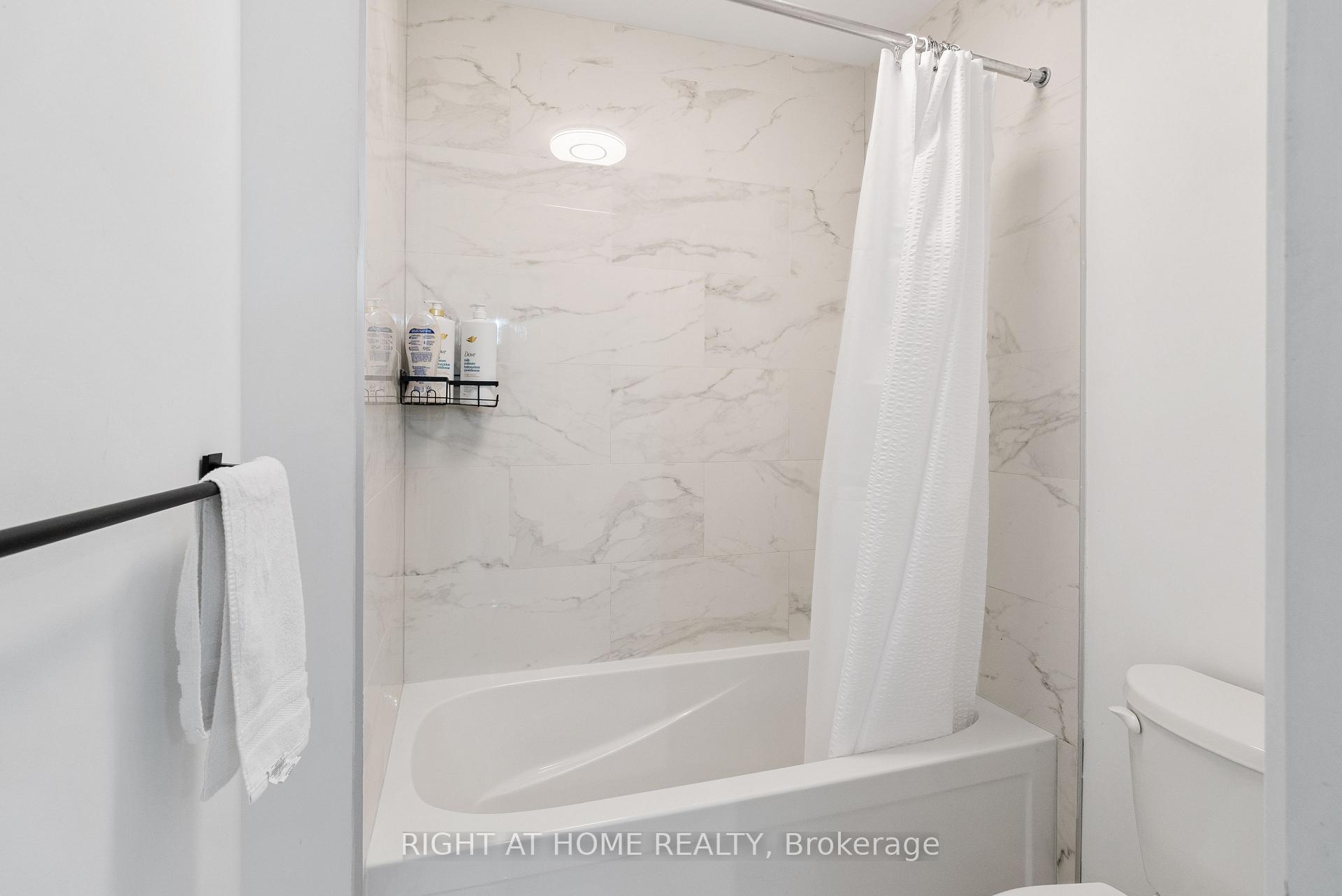 Photo 38 of 2705 Oriole Drive, London, South U — HOMEH