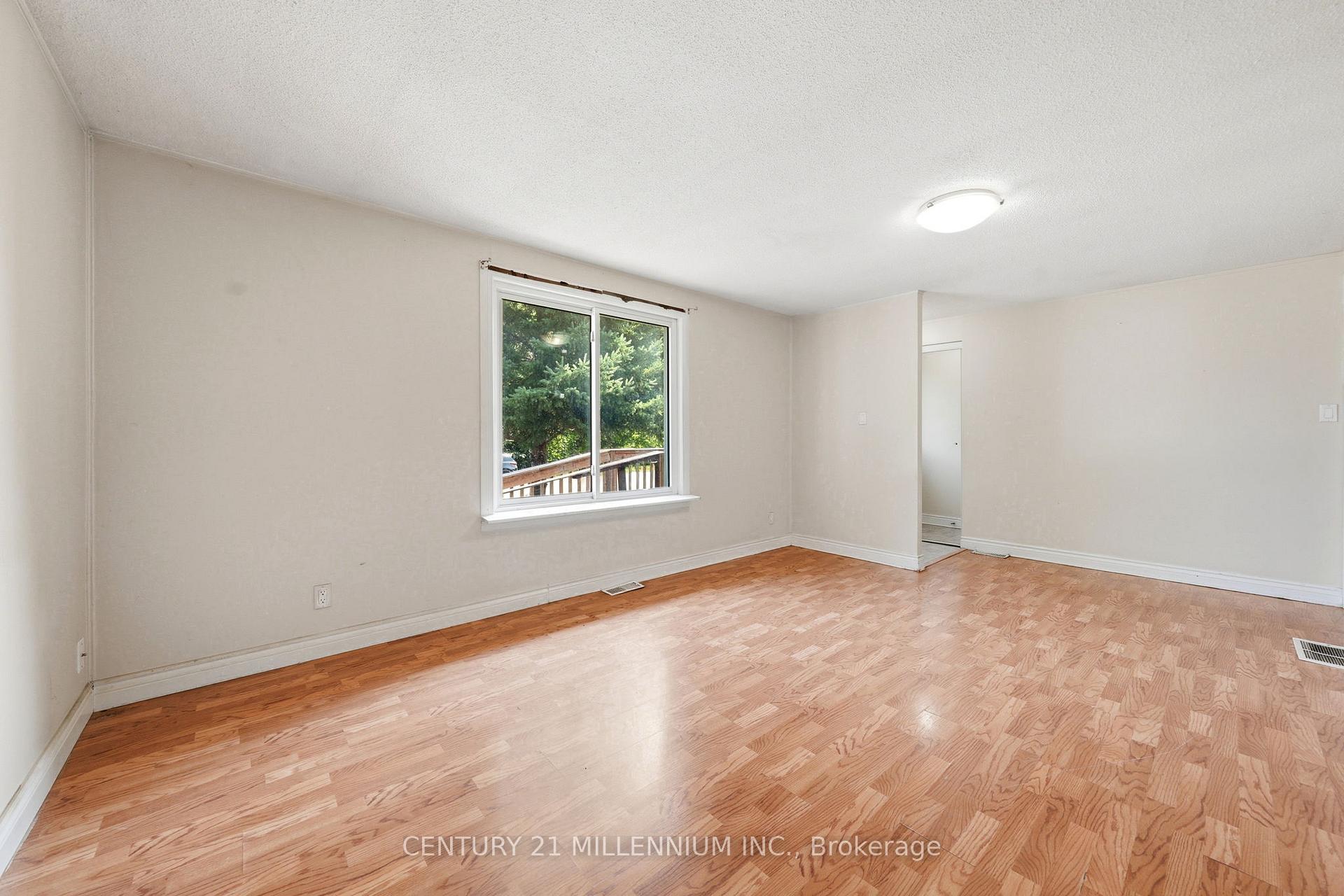 Photo 9 of 60 Eastern Avenue, New Tecumseth, Tottenham — HOMEH