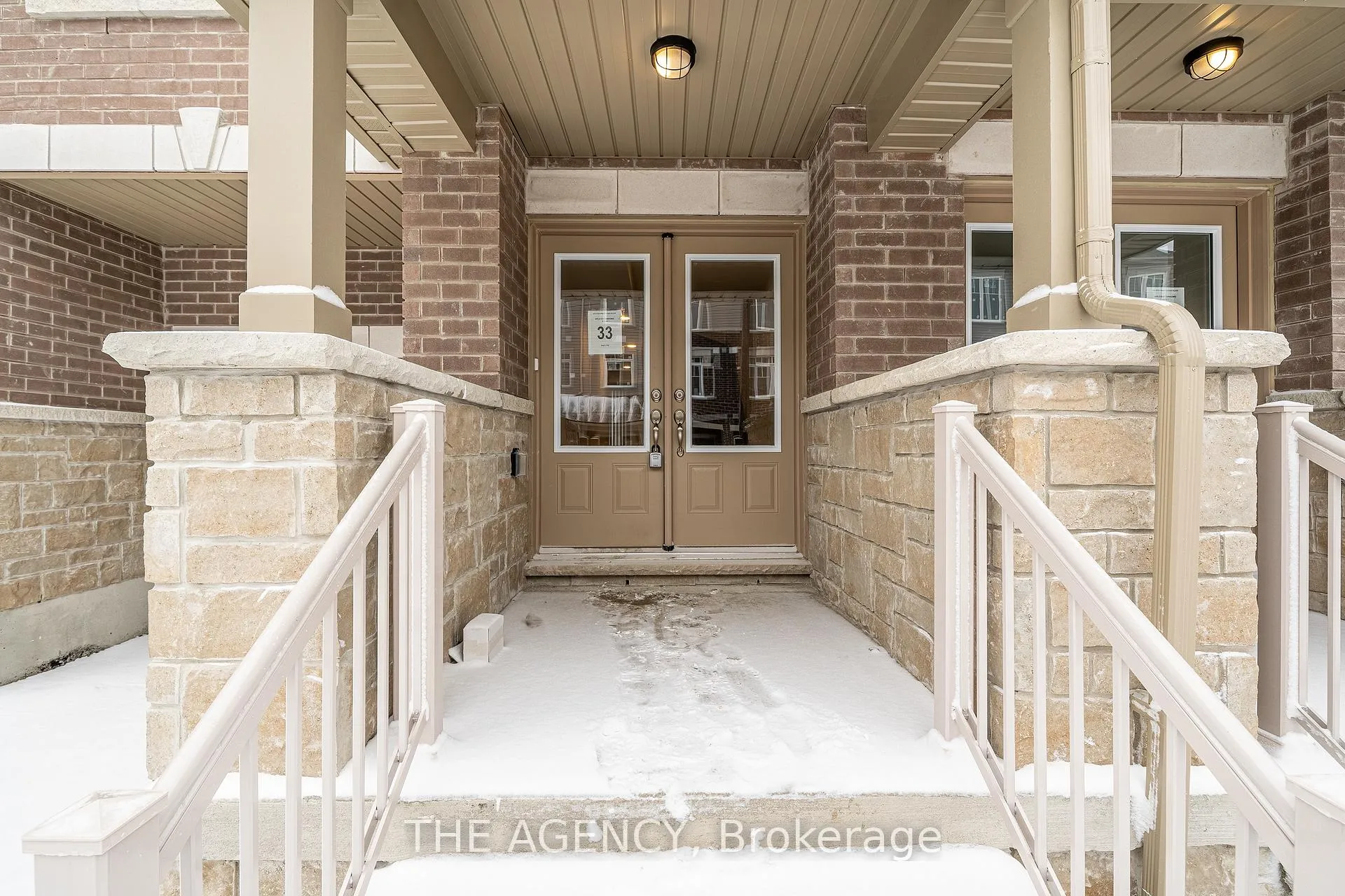Photo 2 of 108 Bavin Street, Clarington, Bowmanville — HOMEH