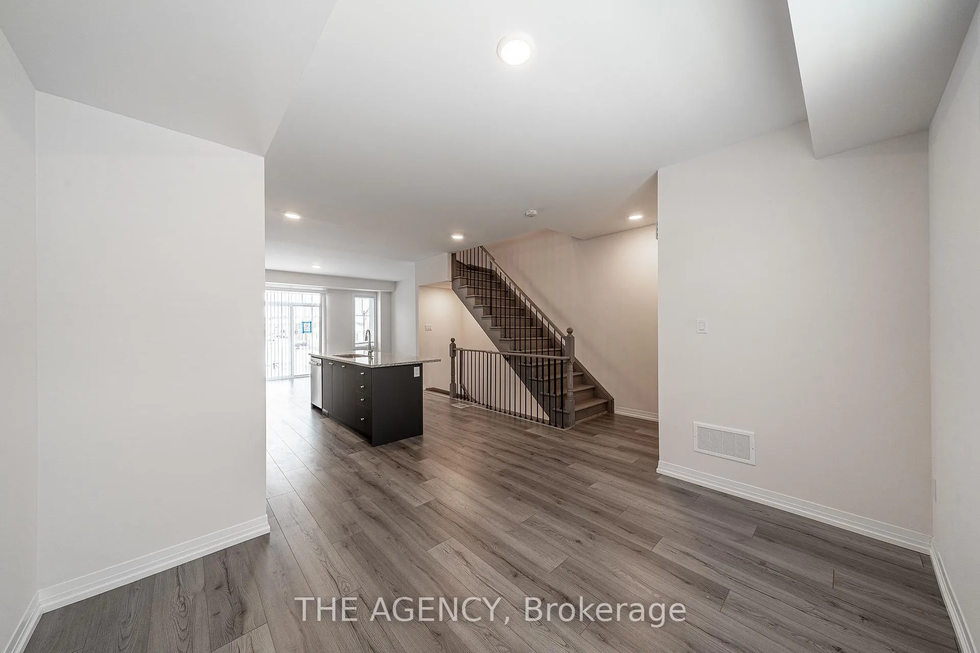 Photo 21 of 108 Bavin Street, Clarington, Bowmanville — HOMEH