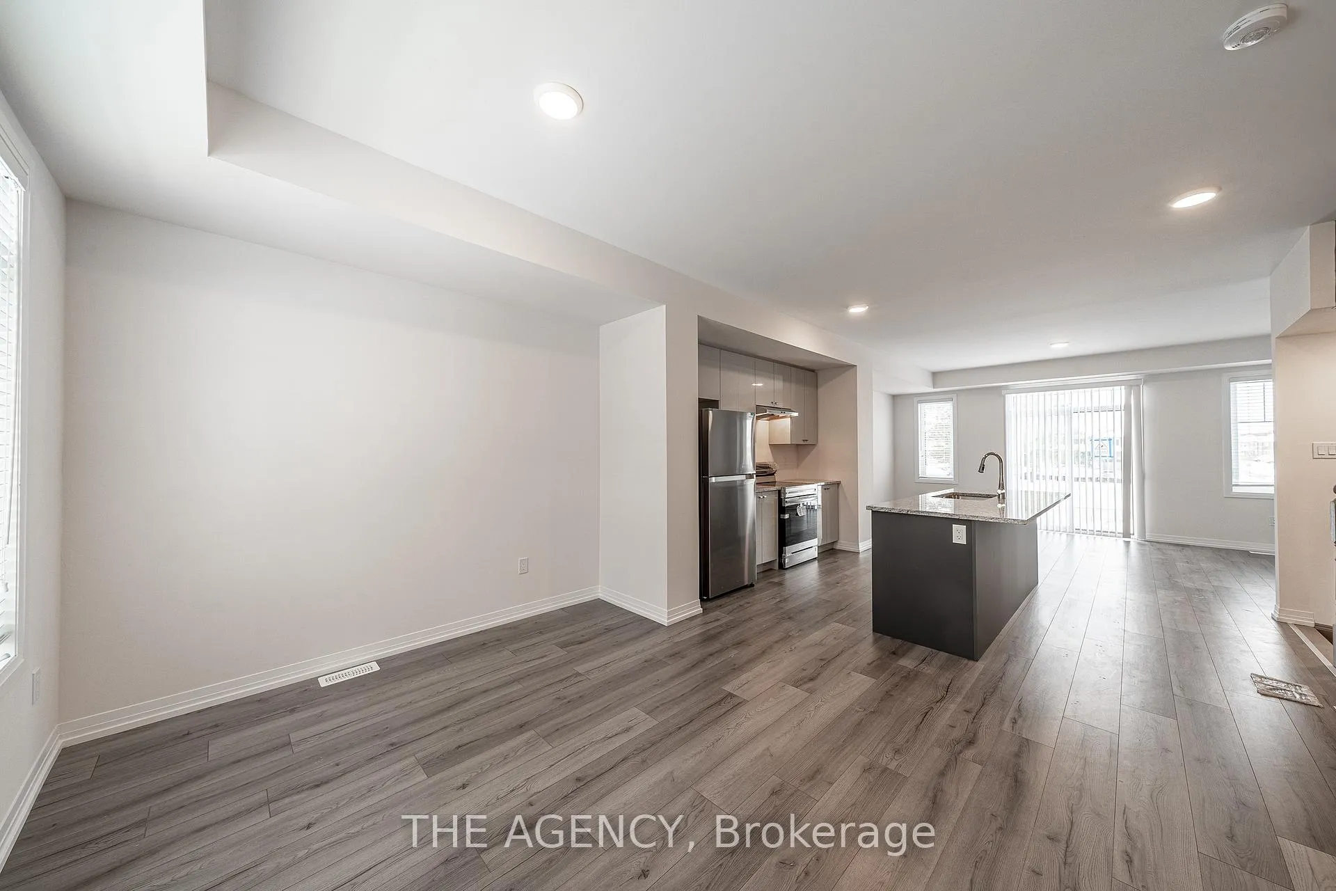 Photo 22 of 108 Bavin Street, Clarington, Bowmanville — HOMEH