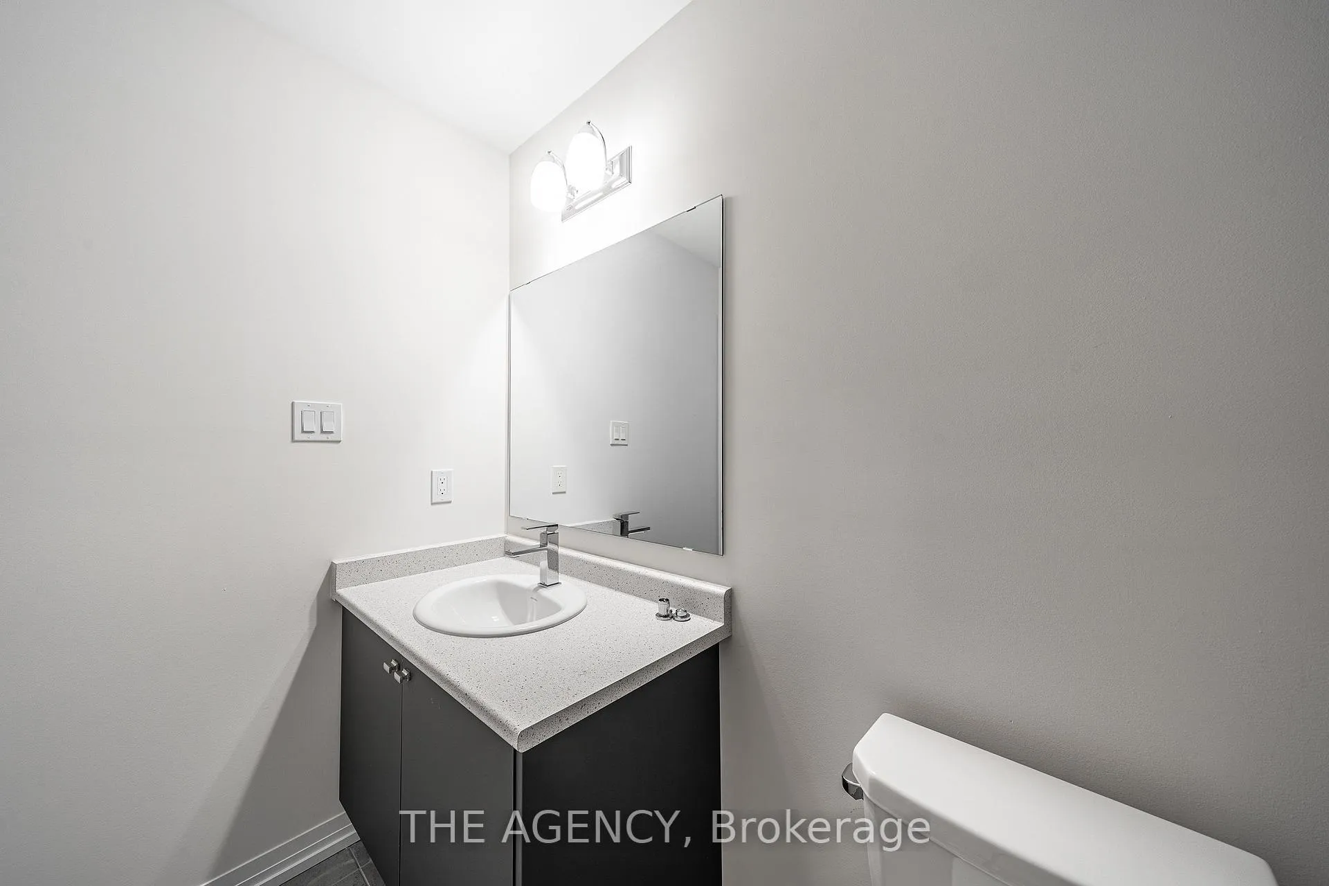 Photo 39 of 108 Bavin Street, Clarington, Bowmanville — HOMEH