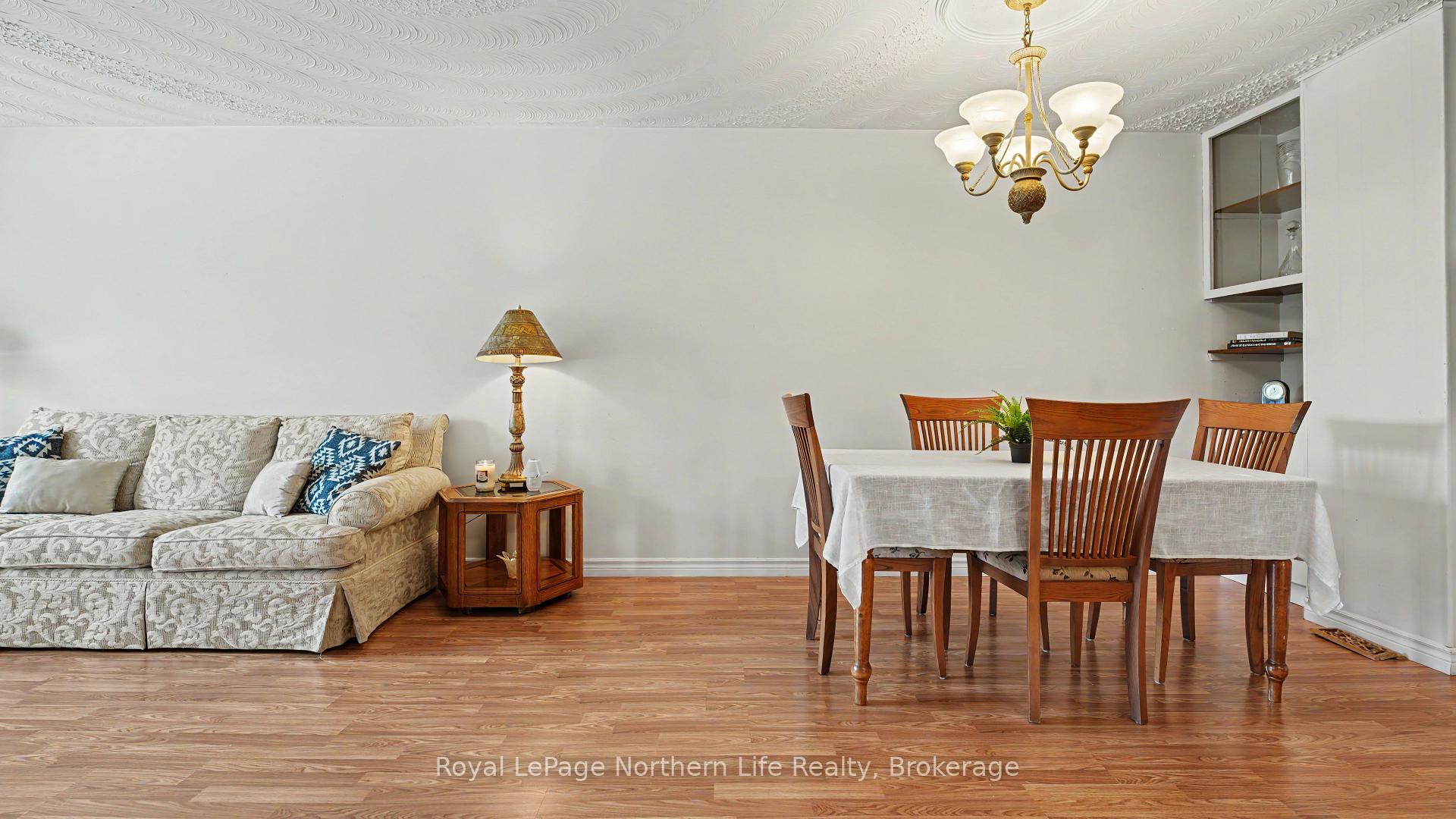 Photo 13 of 29 Pollard Avenue, North Bay, Ferris — HOMEH