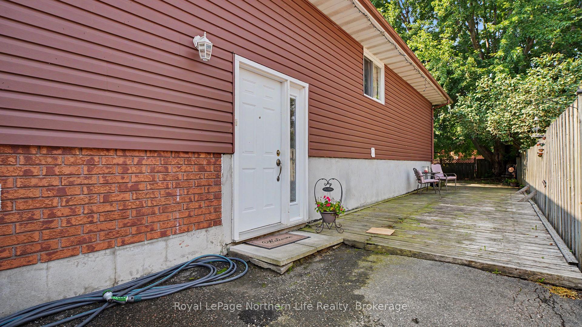 Photo 33 of 29 Pollard Avenue, North Bay, Ferris — HOMEH