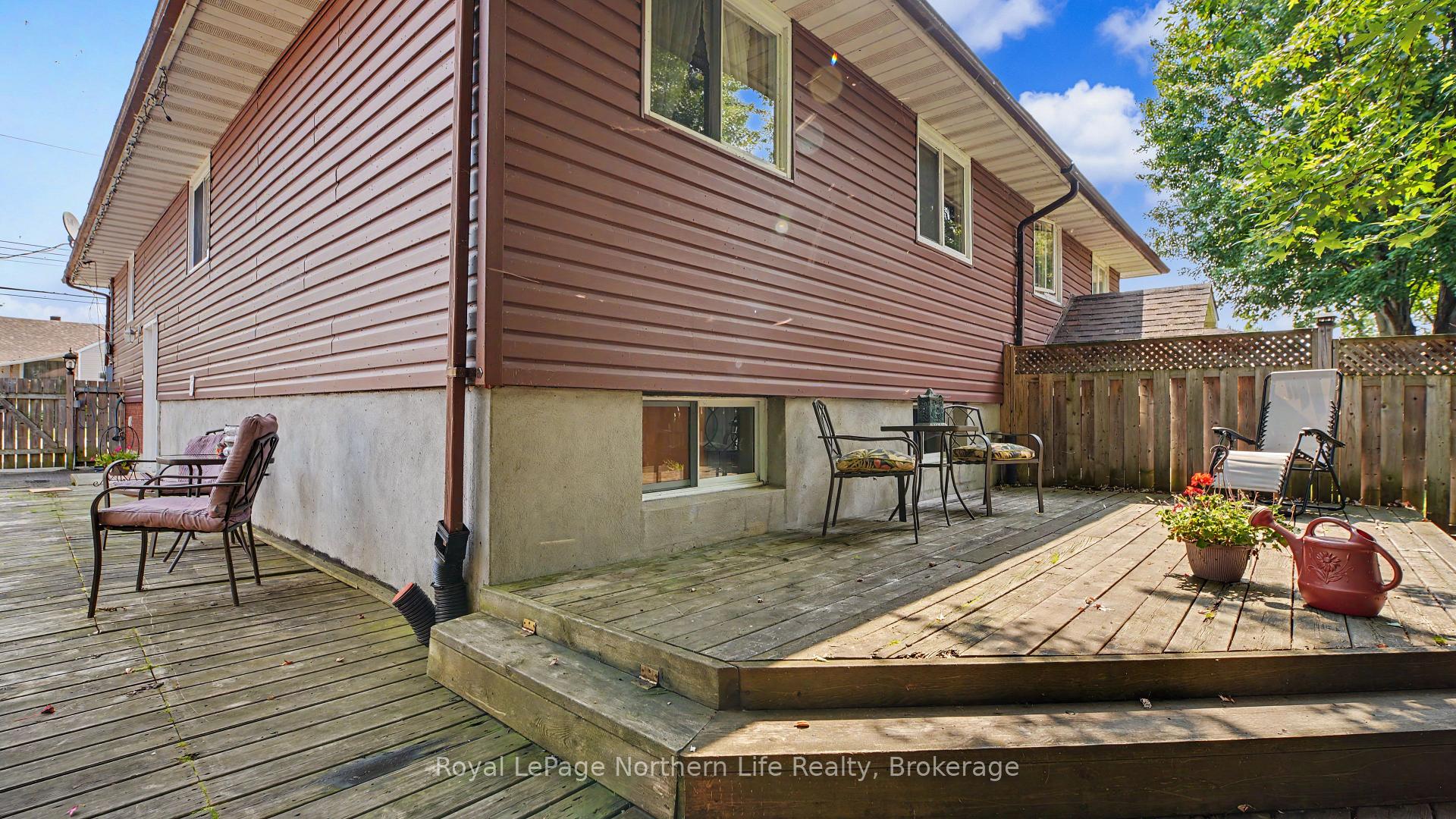 Photo 35 of 29 Pollard Avenue, North Bay, Ferris — HOMEH