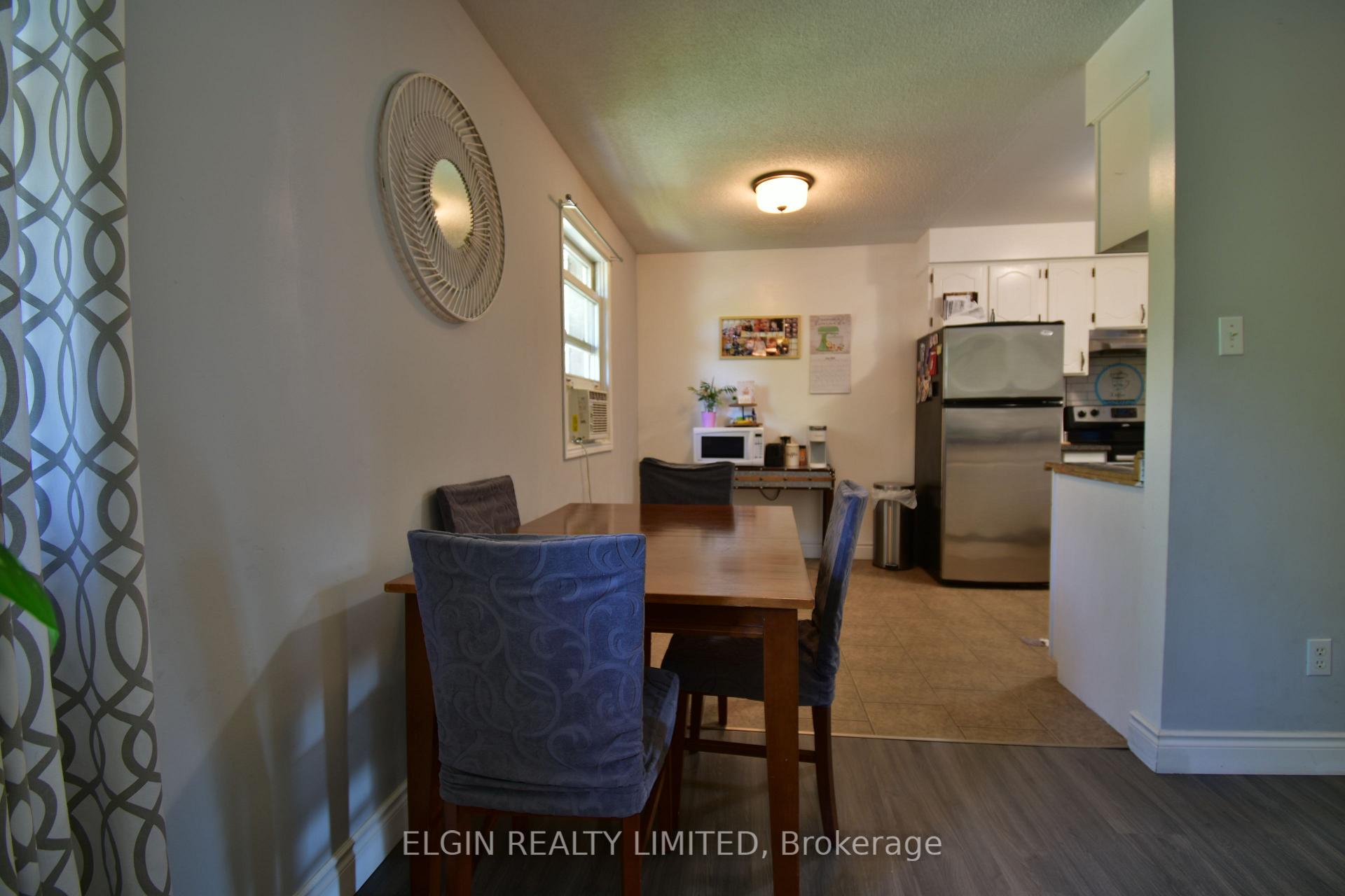Photo 13 of 20 Tecumseh Street, St. Thomas — HOMEH