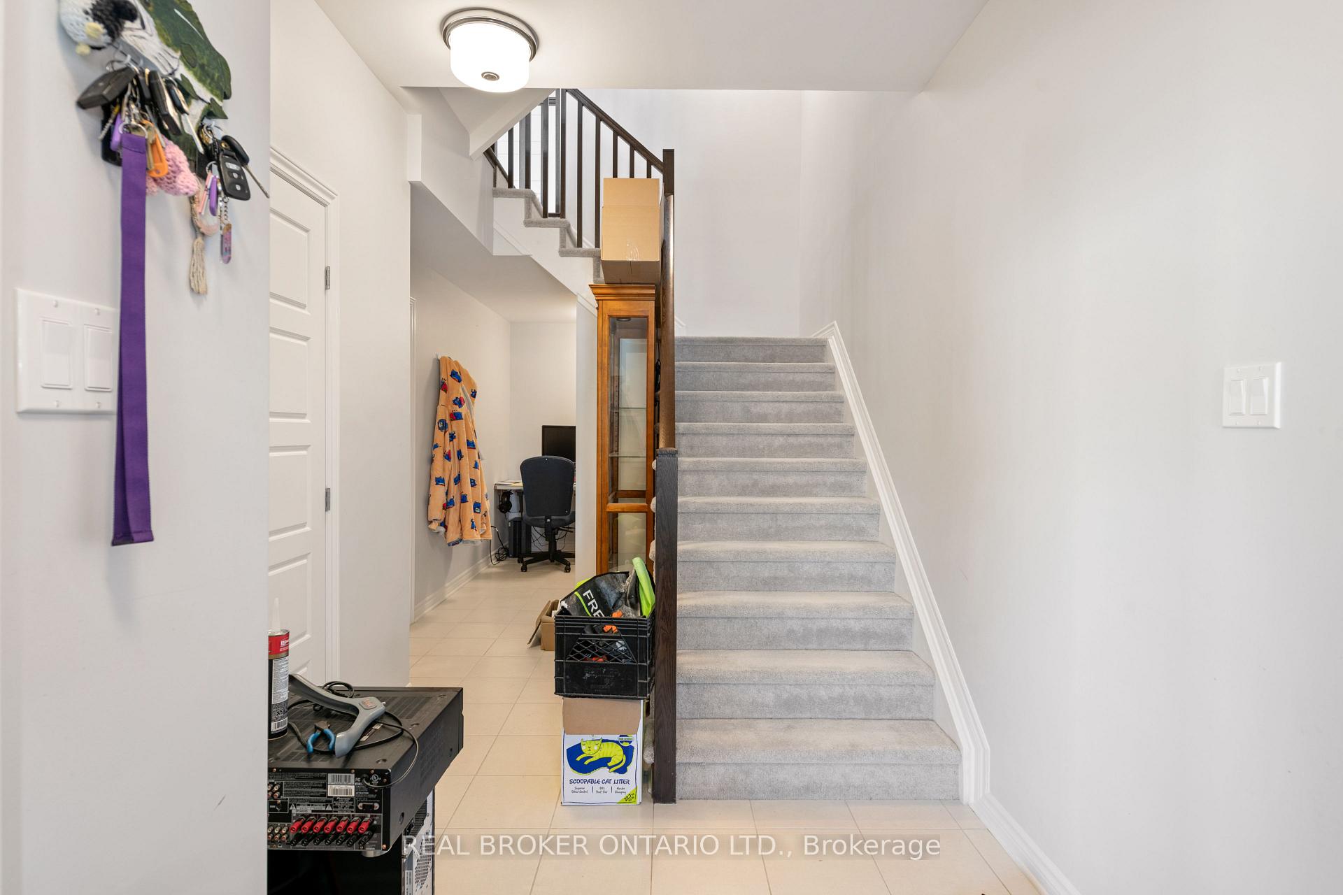 Photo 4 of 219 Pastel Way, Ottawa, Barrhaven - Half Moon Bay — HOMEH