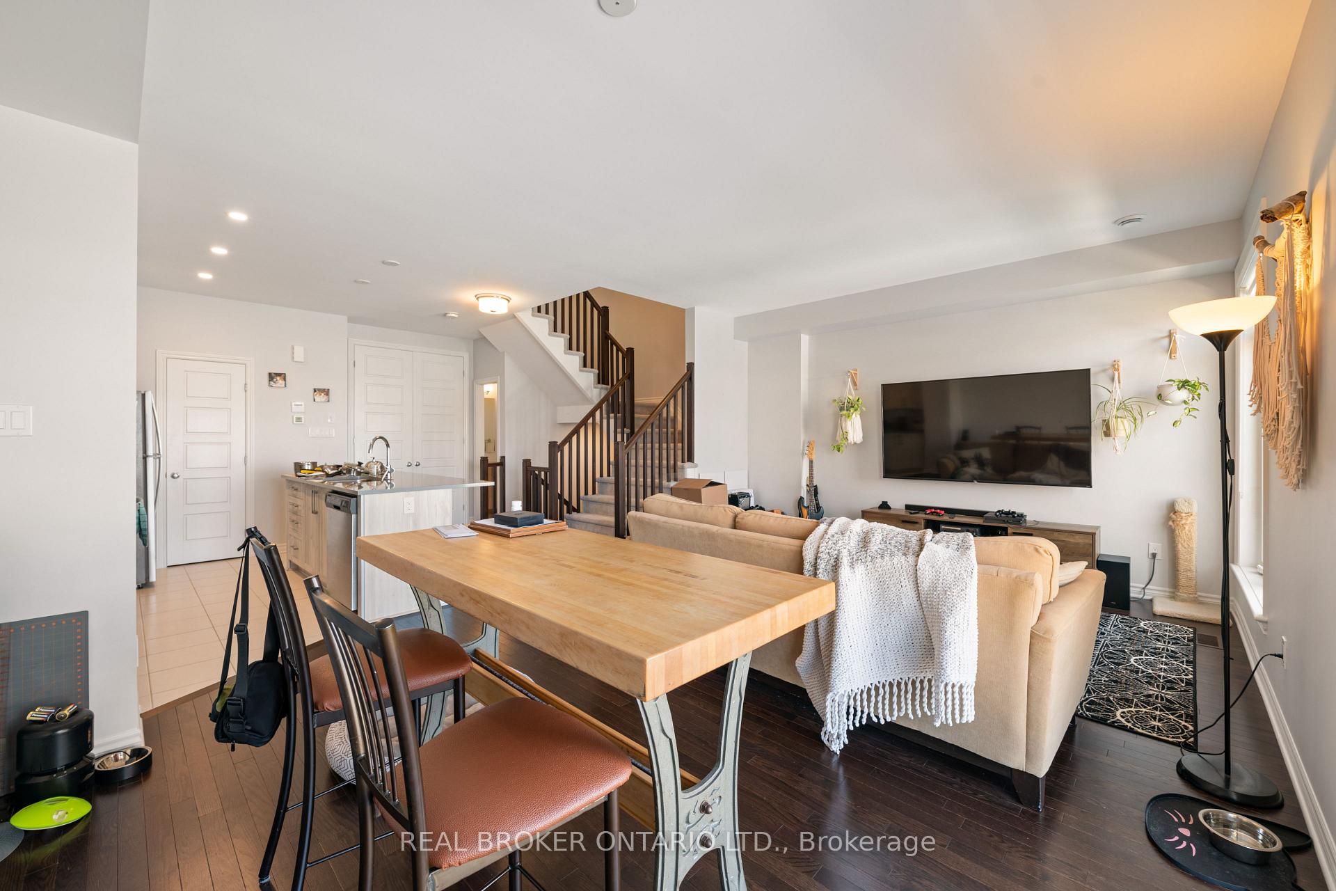 Photo 12 of 219 Pastel Way, Ottawa, Barrhaven - Half Moon Bay — HOMEH
