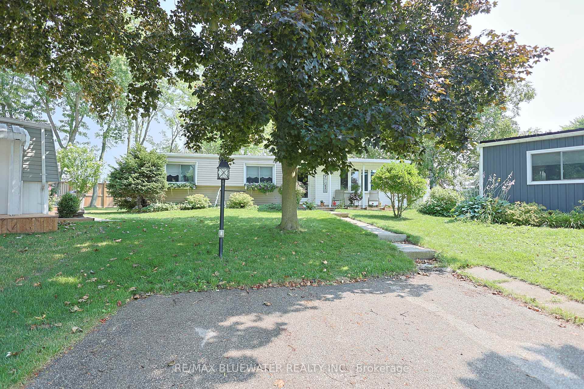 Photo 8 of 43 St Andrews Place, South Huron, Stephen — HOMEH