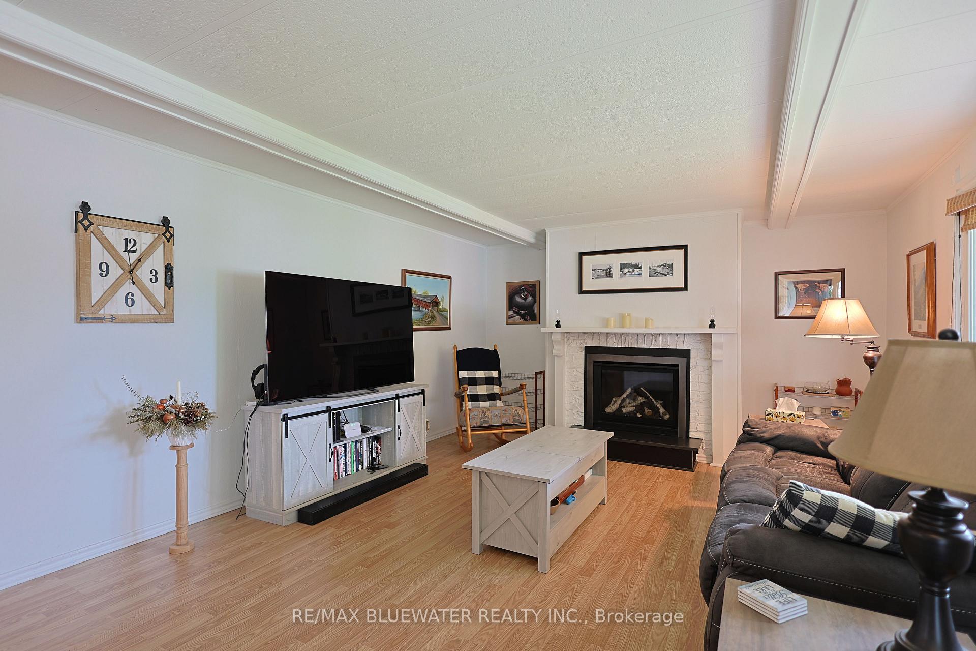 Photo 14 of 43 St Andrews Place, South Huron, Stephen — HOMEH