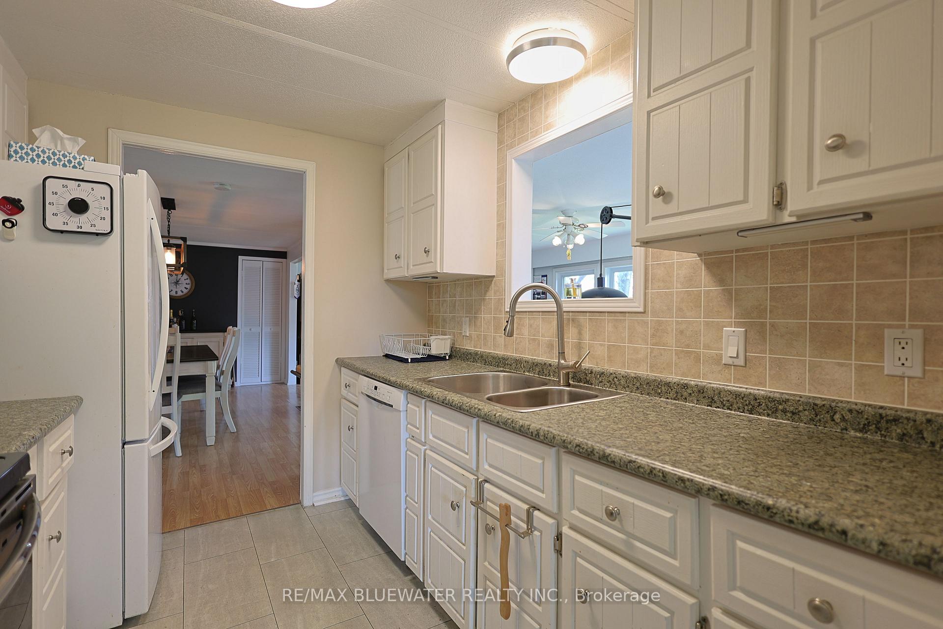 Photo 21 of 43 St Andrews Place, South Huron, Stephen — HOMEH