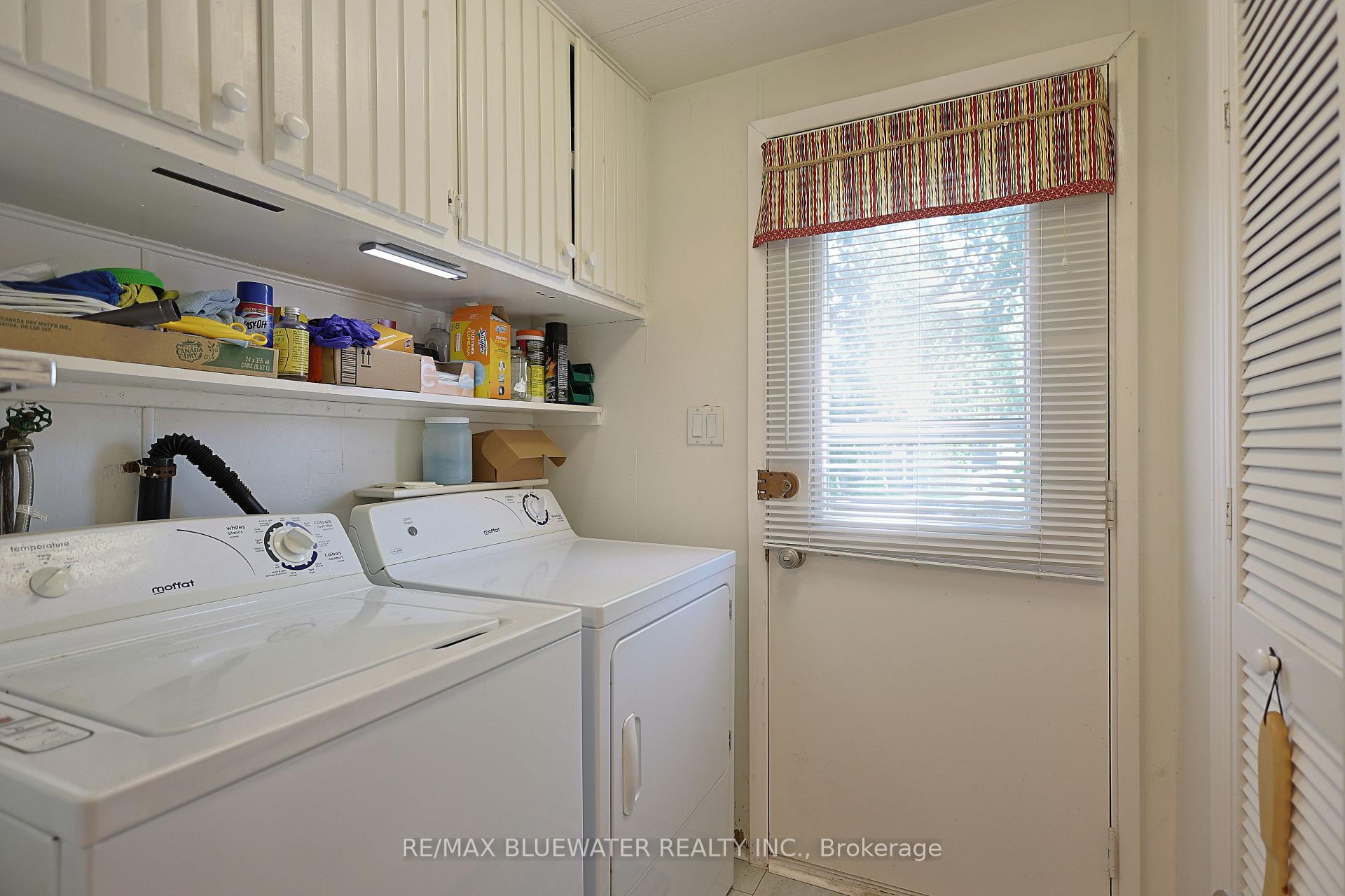 Photo 23 of 43 St Andrews Place, South Huron, Stephen — HOMEH