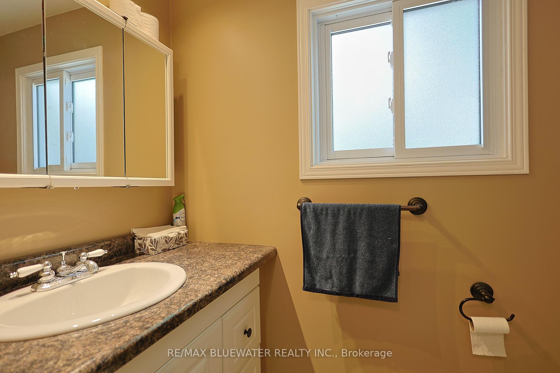 Photo 31 of 43 St Andrews Place, South Huron, Stephen — HOMEH