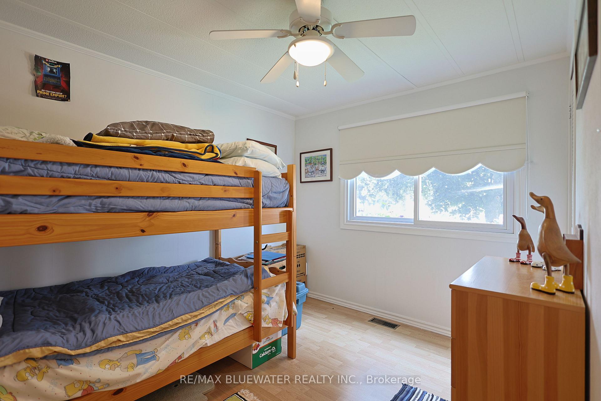 Photo 32 of 43 St Andrews Place, South Huron, Stephen — HOMEH