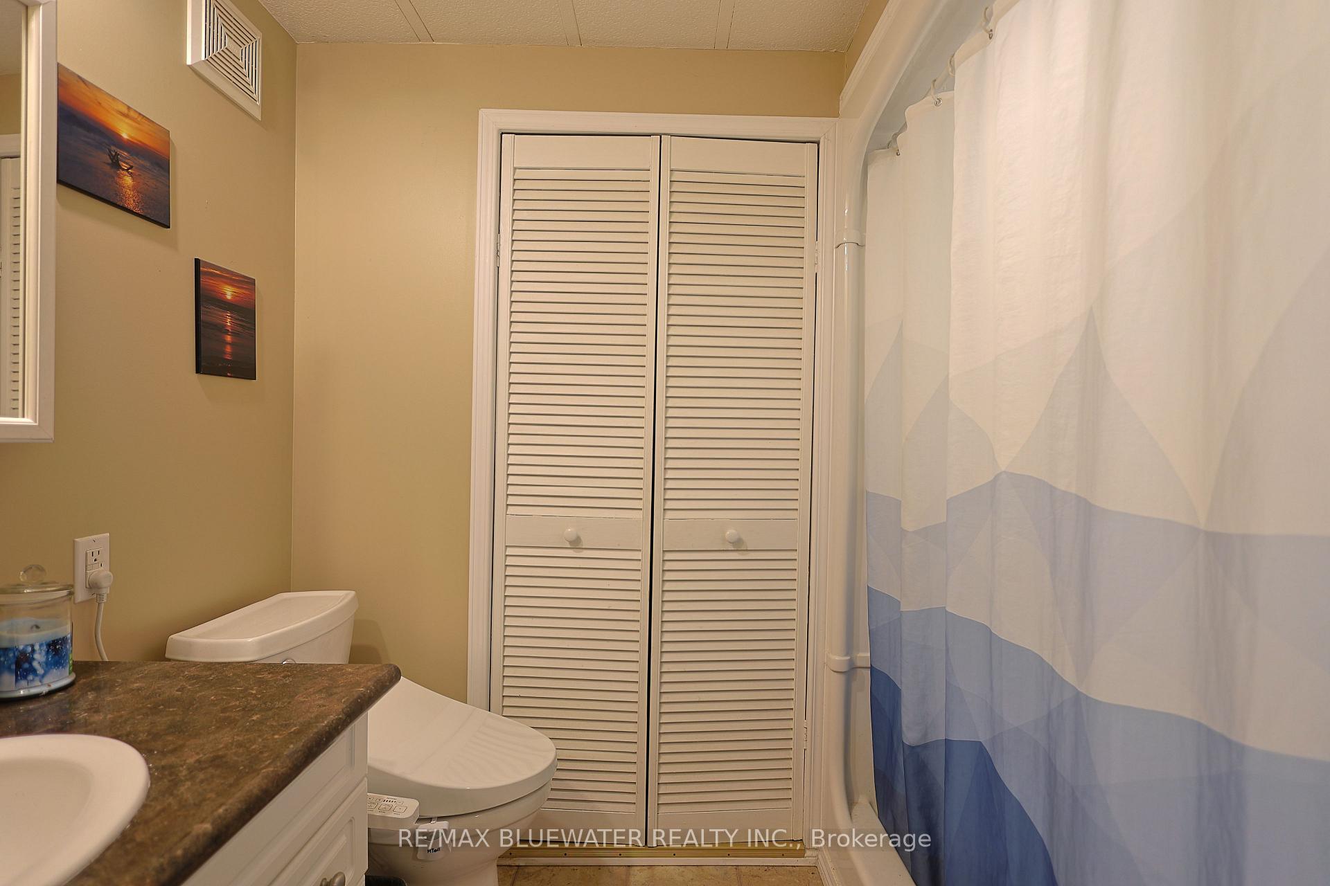 Photo 34 of 43 St Andrews Place, South Huron, Stephen — HOMEH