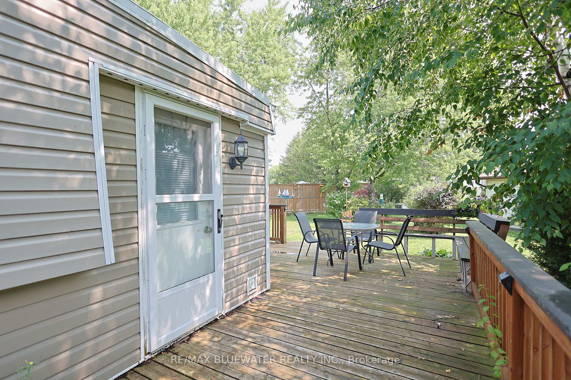 Photo 35 of 43 St Andrews Place, South Huron, Stephen — HOMEH