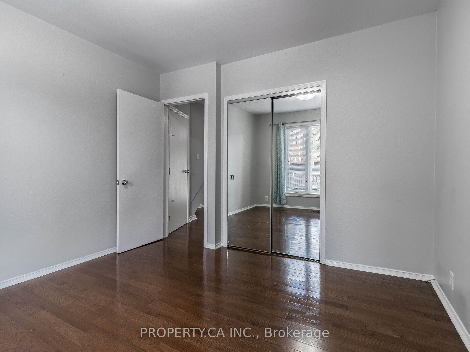 Photo 7 of Unit Basement, 285 Bartlett Avenue, Toronto, Dovercourt-Wallace Emerson-Junction — HOMEH