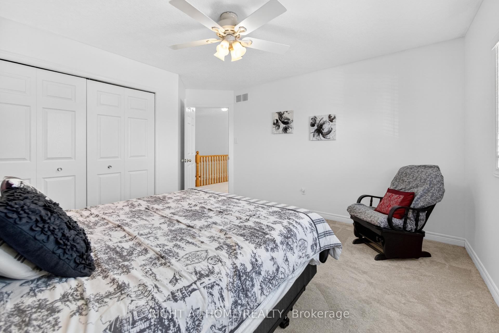 Photo 21 of 72 Beardmore Crescent, Halton Hills, Acton — HOMEH