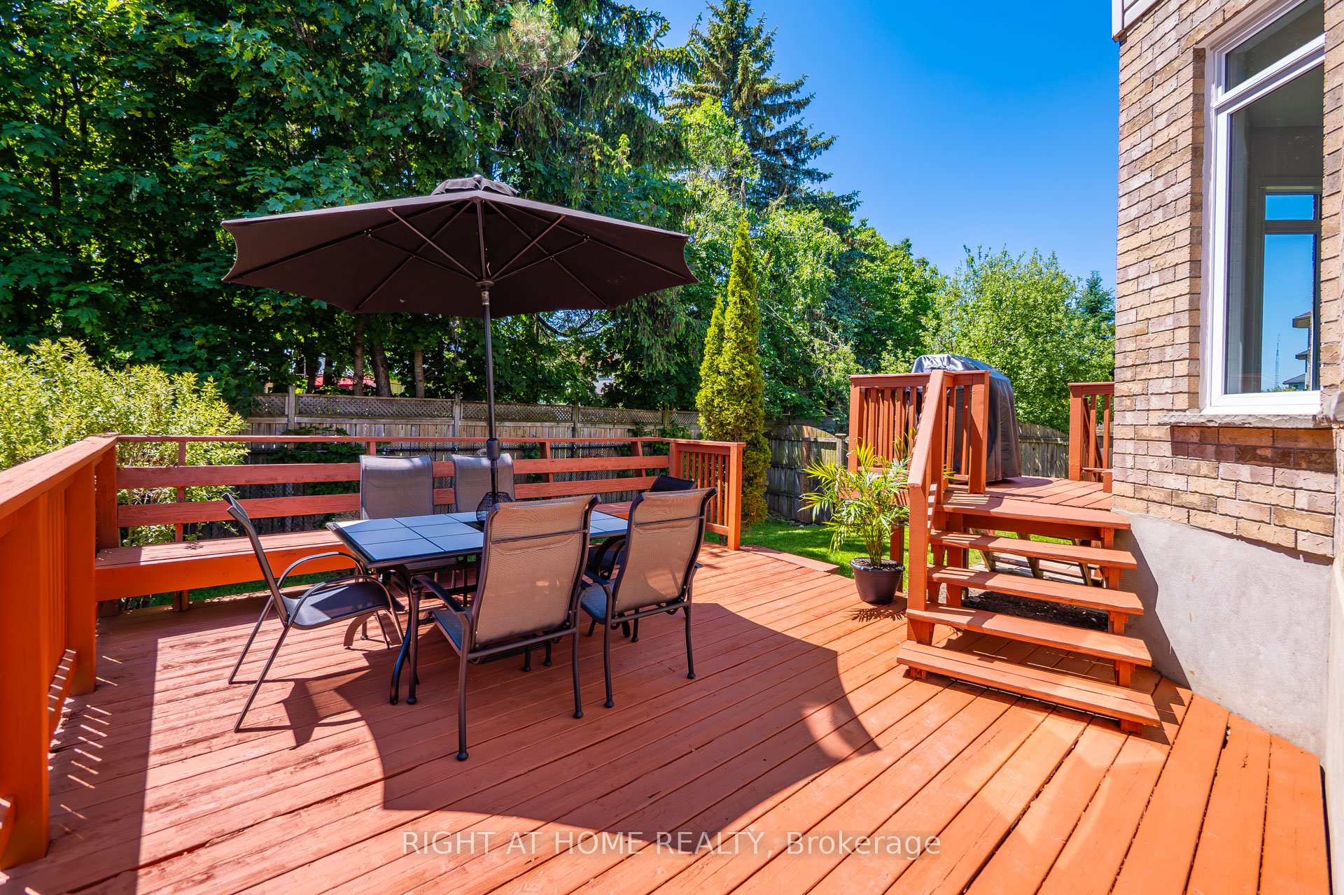 Photo 32 of 72 Beardmore Crescent, Halton Hills, Acton — HOMEH