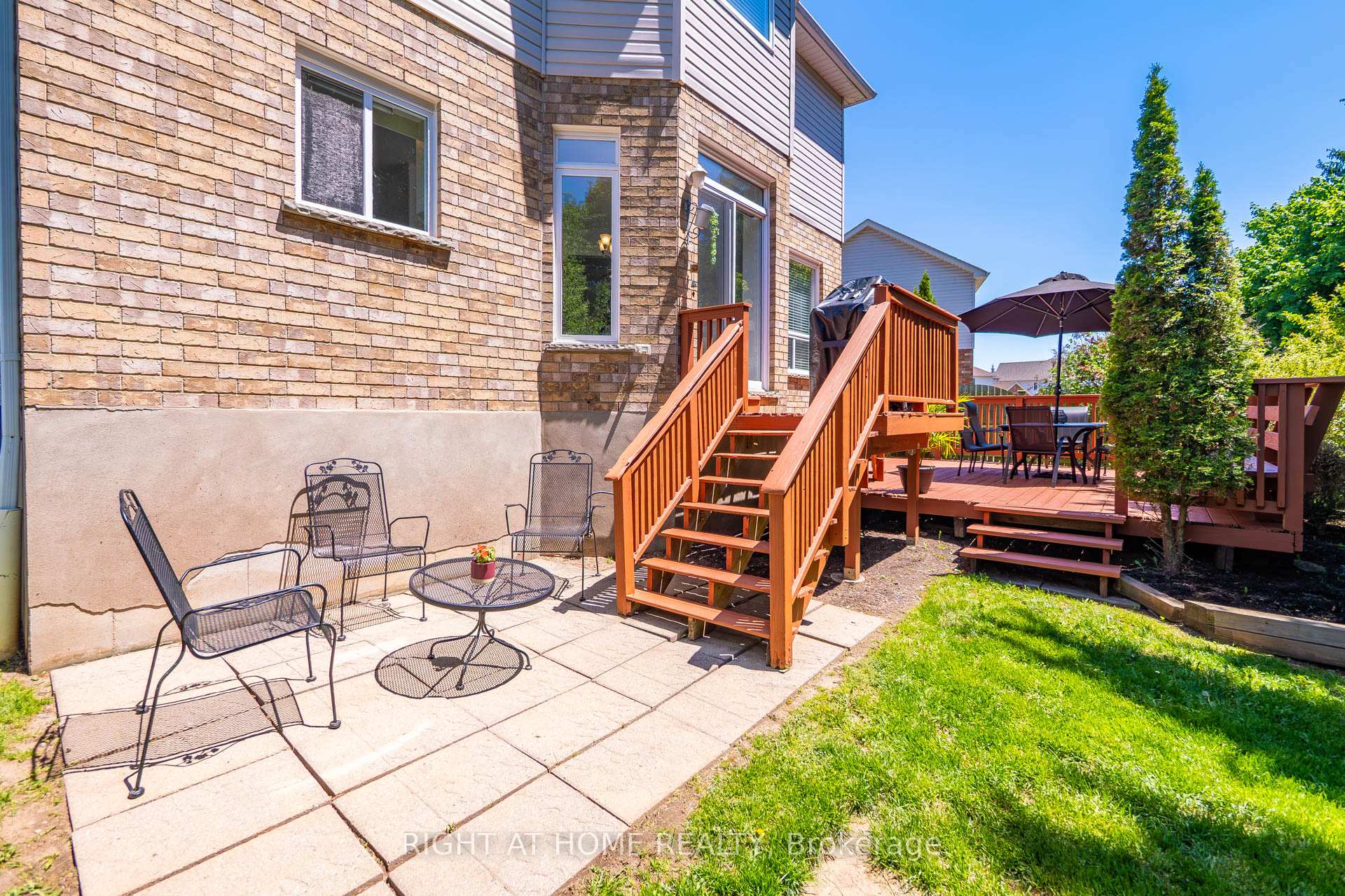Photo 35 of 72 Beardmore Crescent, Halton Hills, Acton — HOMEH