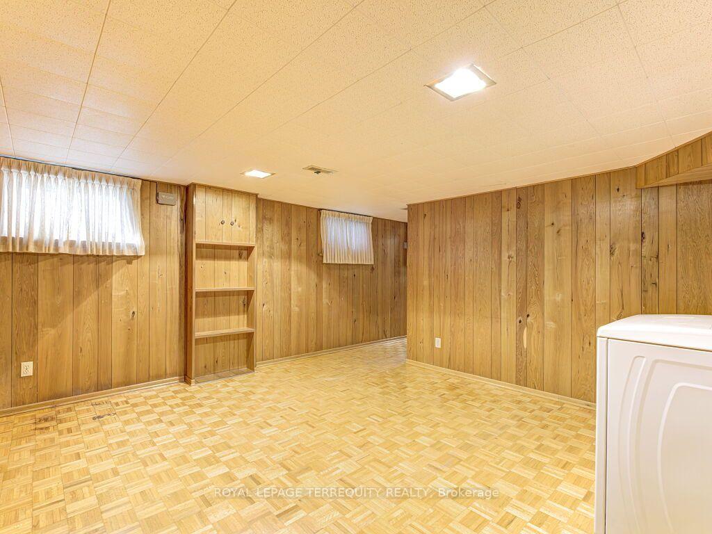 Photo 31 of 274 Harvie Avenue, Toronto, Caledonia-Fairbank — HOMEH