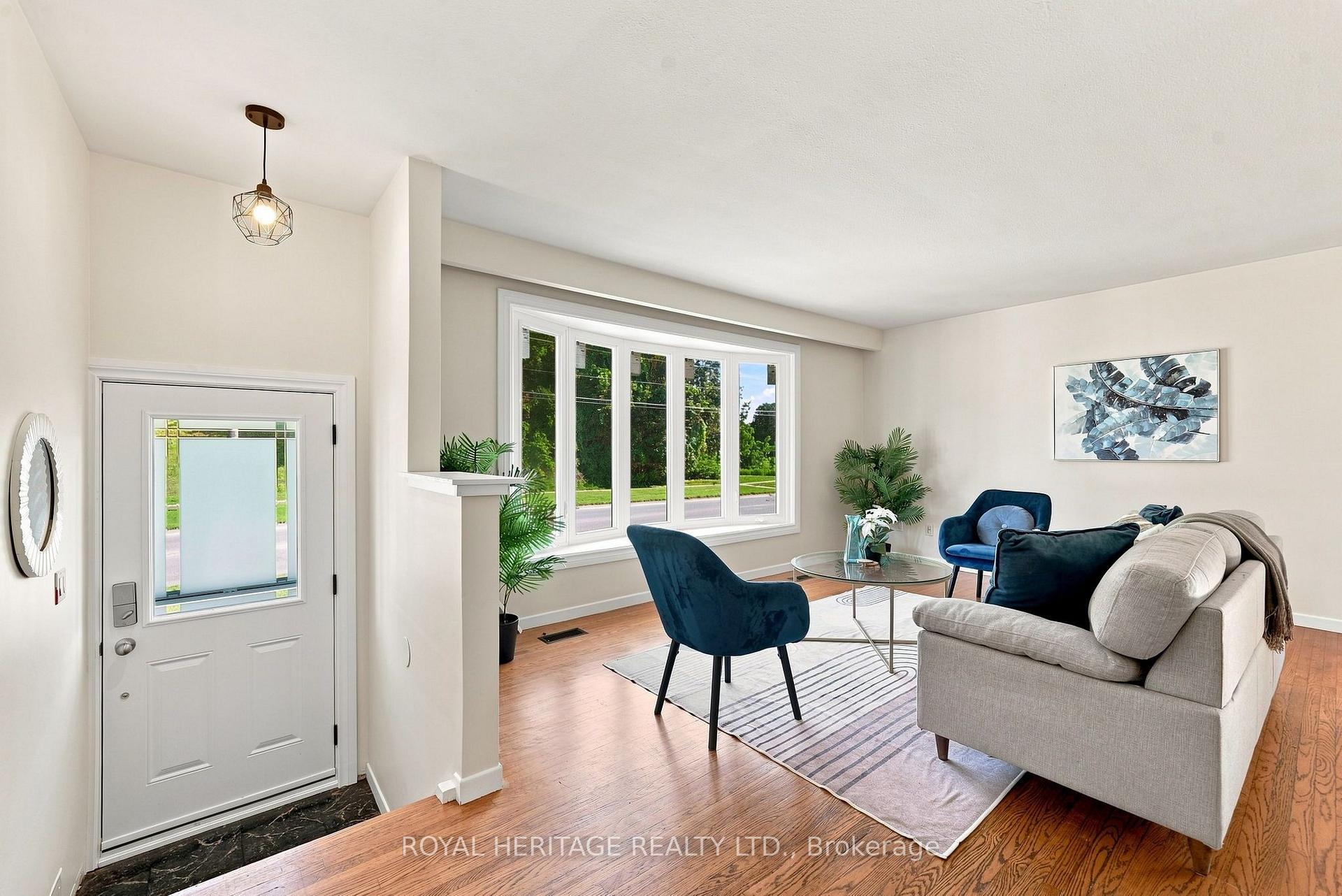 Photo 6 of 471 Rossland Road E, Oshawa, O'Neill — HOMEH