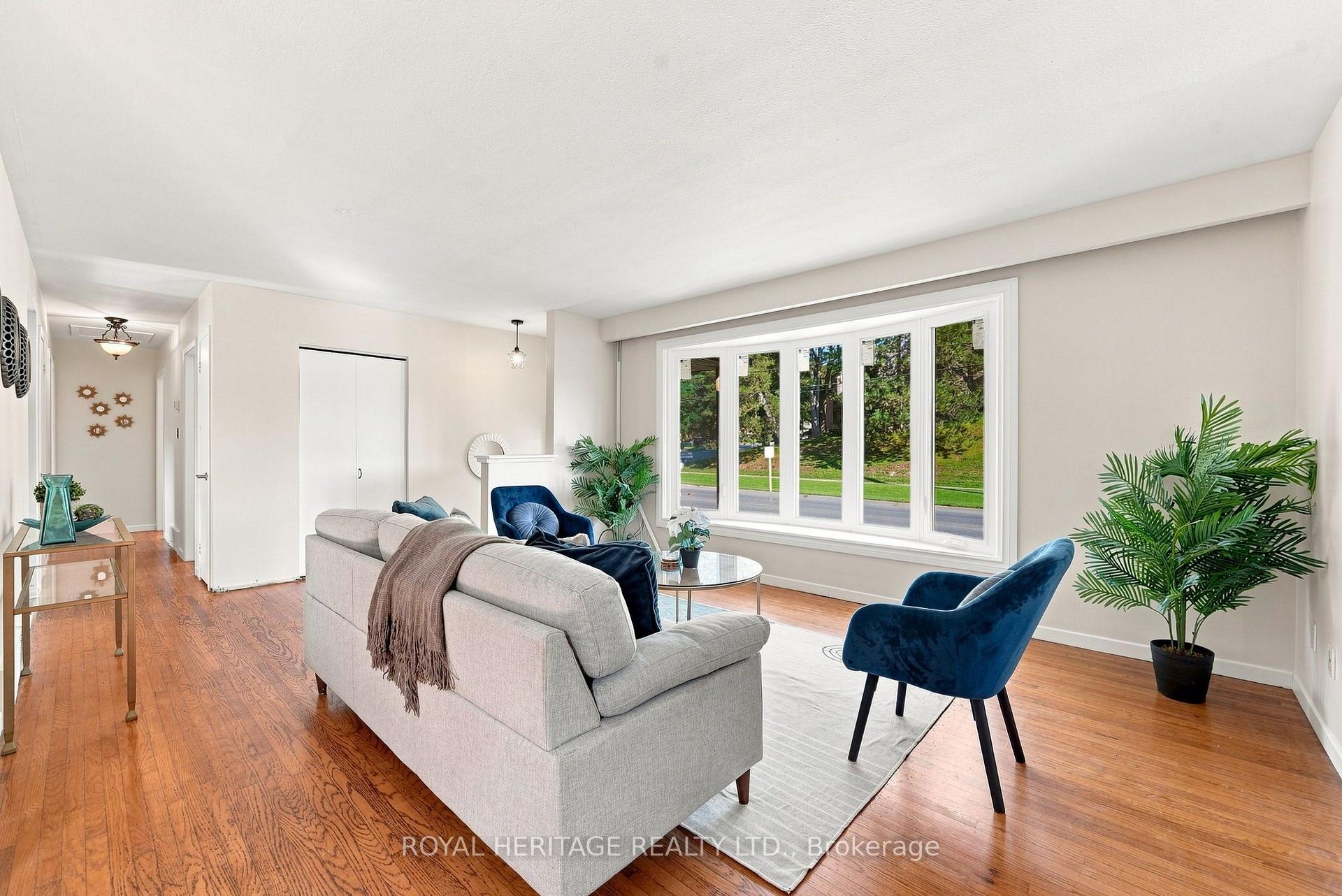 Photo 10 of 471 Rossland Road E, Oshawa, O'Neill — HOMEH
