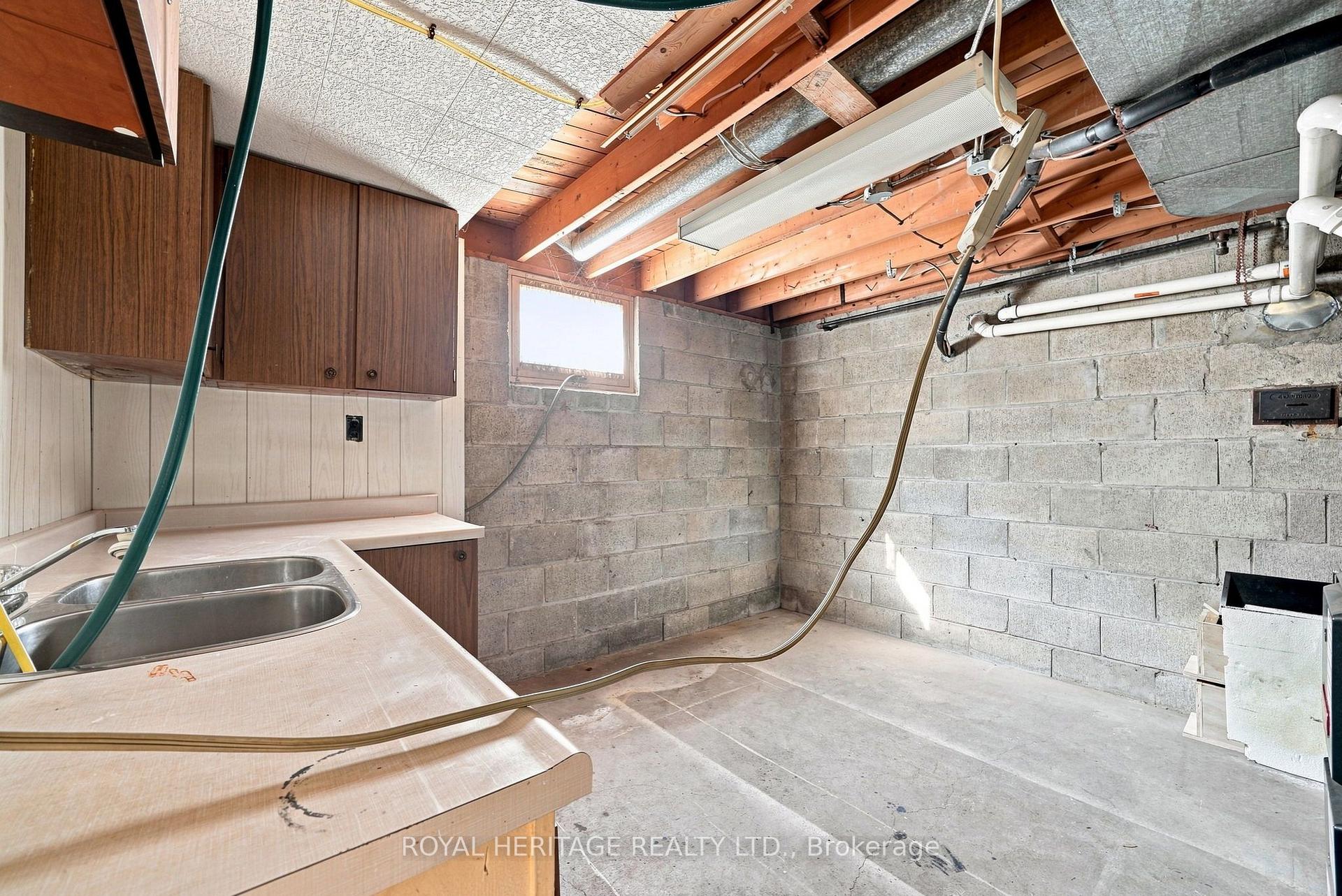 Photo 37 of 471 Rossland Road E, Oshawa, O'Neill — HOMEH