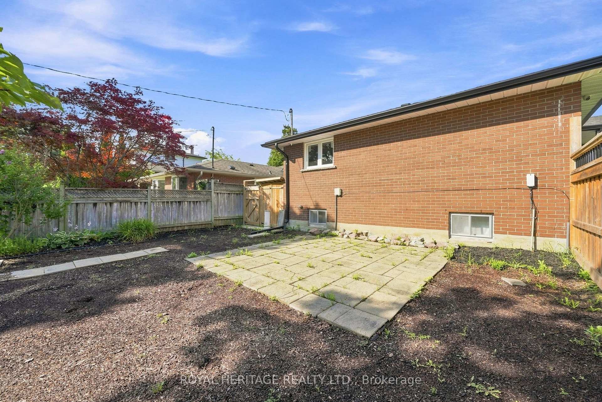 Photo 49 of 471 Rossland Road E, Oshawa, O'Neill — HOMEH
