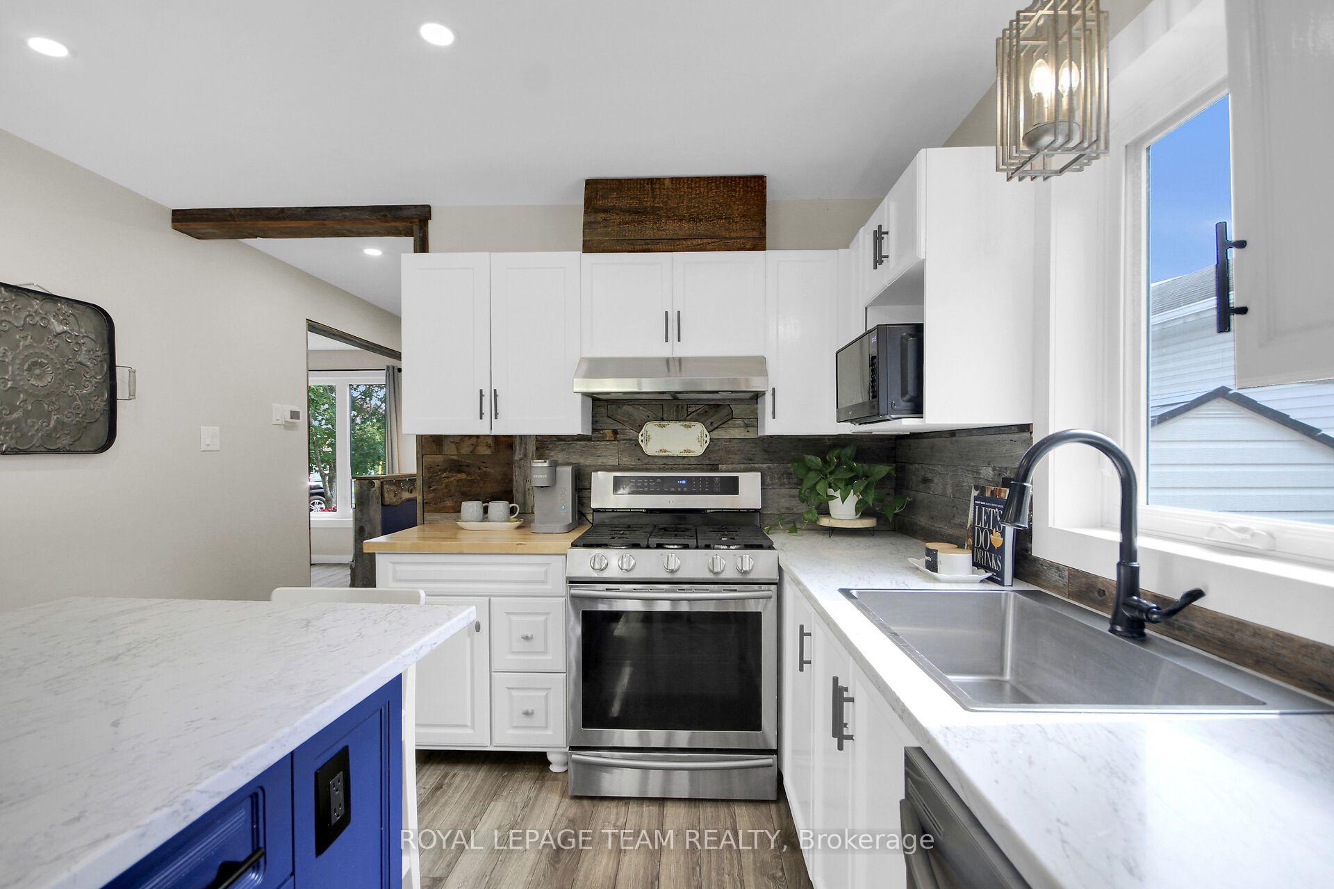 Photo 8 of 36 Steggall Crescent, Ottawa, Stittsville (Central) — HOMEH