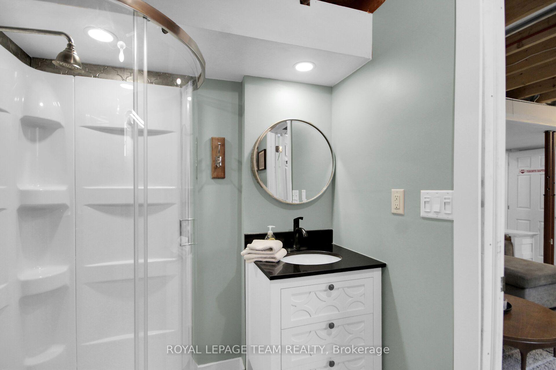 Photo 33 of 36 Steggall Crescent, Ottawa, Stittsville (Central) — HOMEH