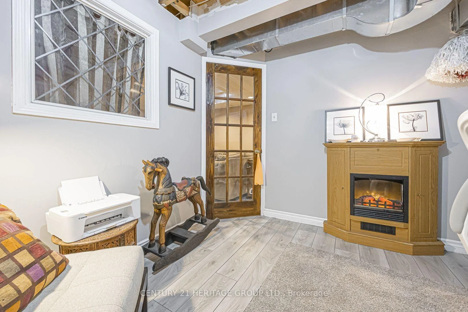 Photo 78 of 143 Thoms Crescent, Newmarket, Central Newmarket — HOMEH