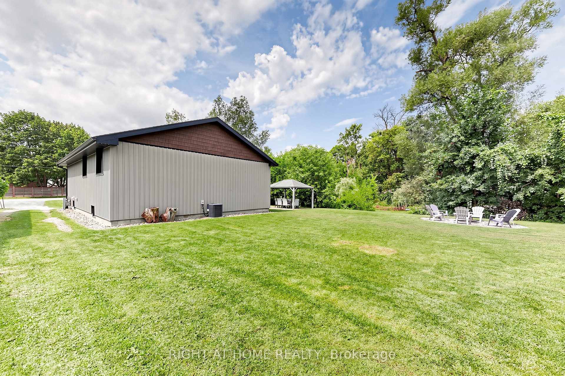Photo 43 of 4 Waterbend Drive, Georgina, Keswick South — HOMEH