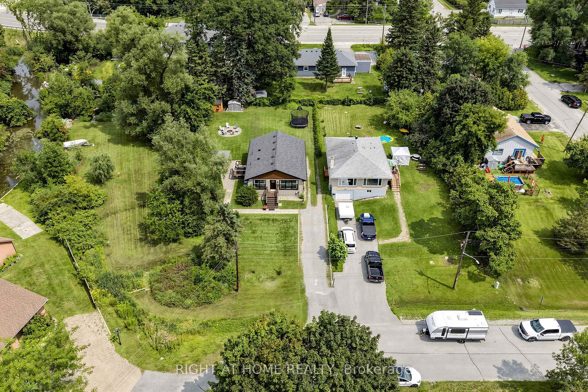 Photo 45 of 4 Waterbend Drive, Georgina, Keswick South — HOMEH