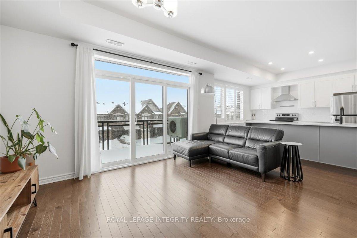 Photo 12 of 359 Axis Way, Ottawa, Mer Bleue/Bradley Estates/Anderson Park — HOMEH