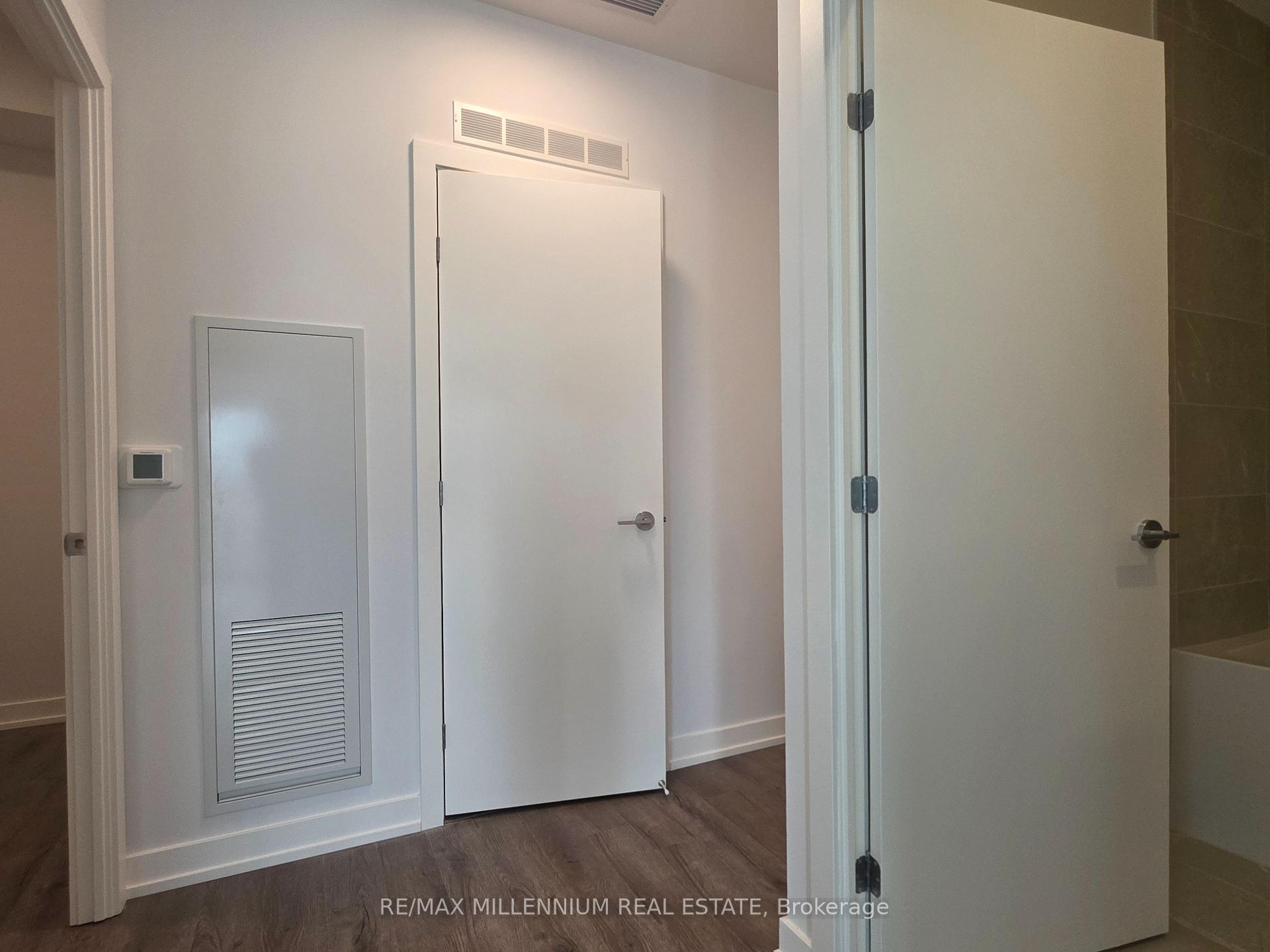 Photo 20 of Unit 306, 21 Meadowdale Road, Vaughan, Vaughan Corporate Centre — HOMEH