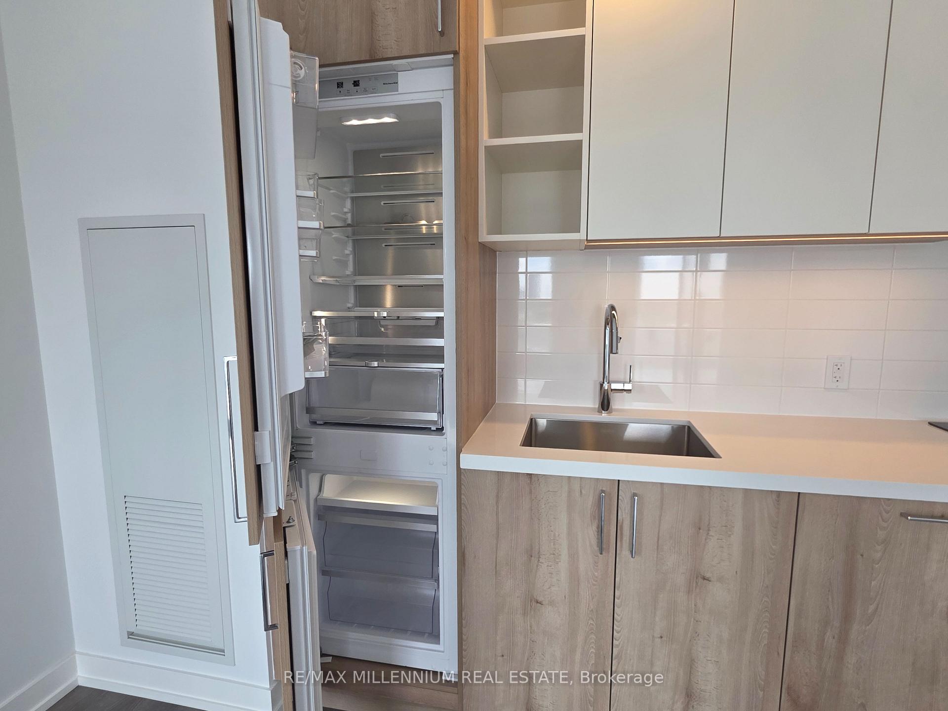 Photo 21 of Unit 306, 21 Meadowdale Road, Vaughan, Vaughan Corporate Centre — HOMEH