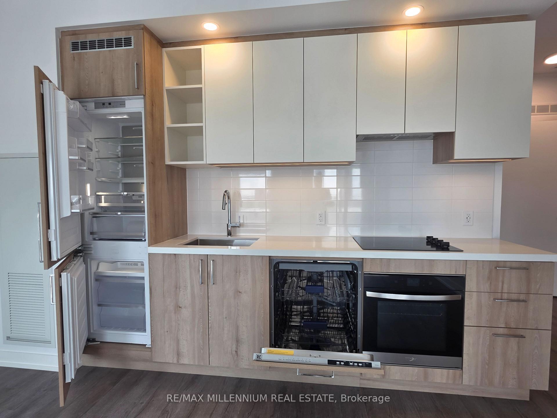 Photo 22 of Unit 306, 21 Meadowdale Road, Vaughan, Vaughan Corporate Centre — HOMEH