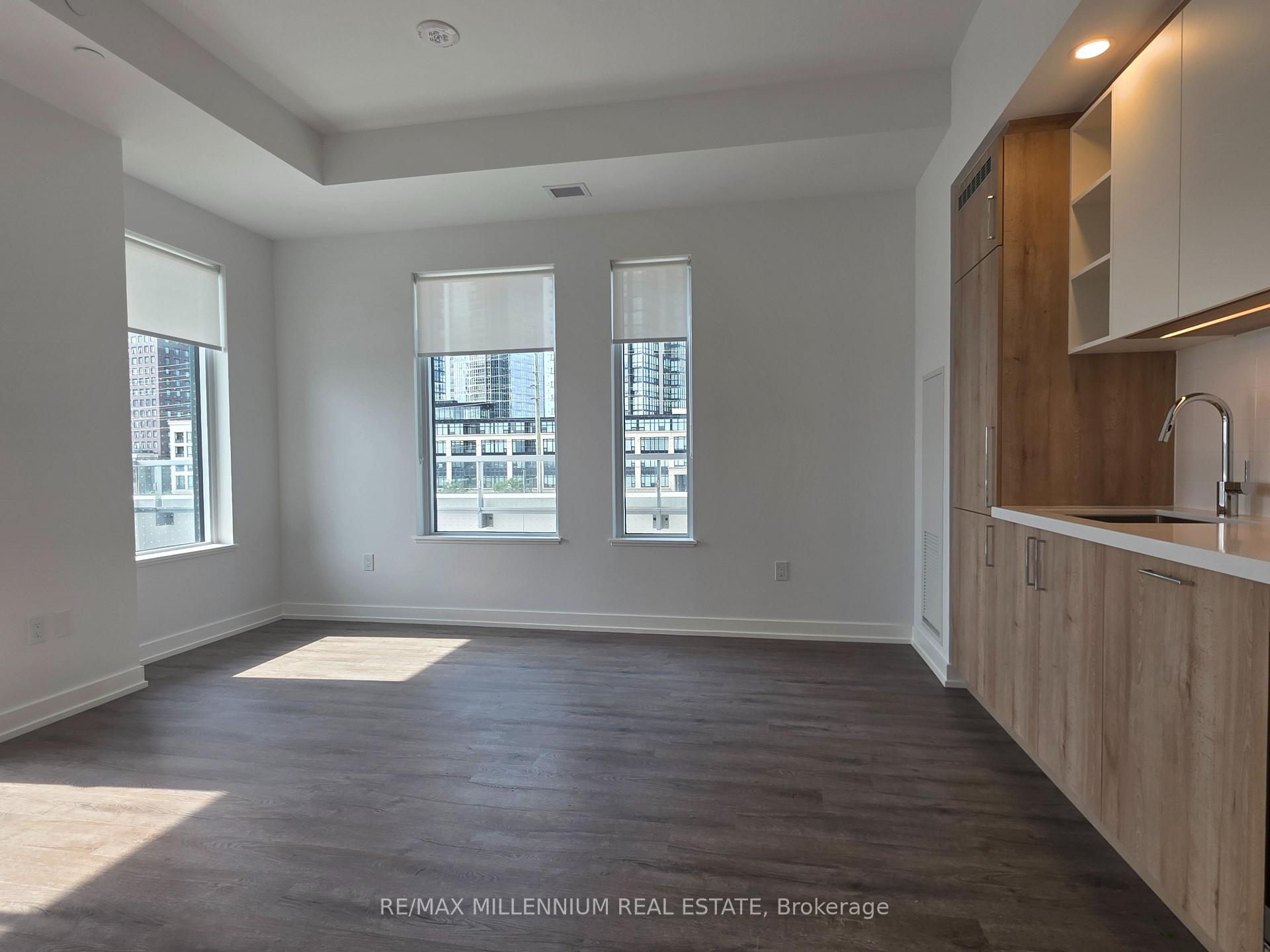 Photo 25 of Unit 306, 21 Meadowdale Road, Vaughan, Vaughan Corporate Centre — HOMEH
