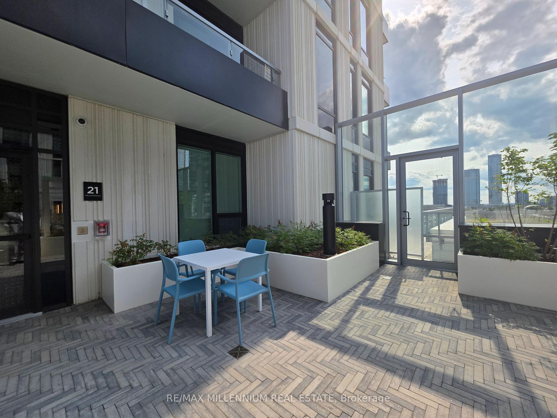 Photo 33 of Unit 306, 21 Meadowdale Road, Vaughan, Vaughan Corporate Centre — HOMEH