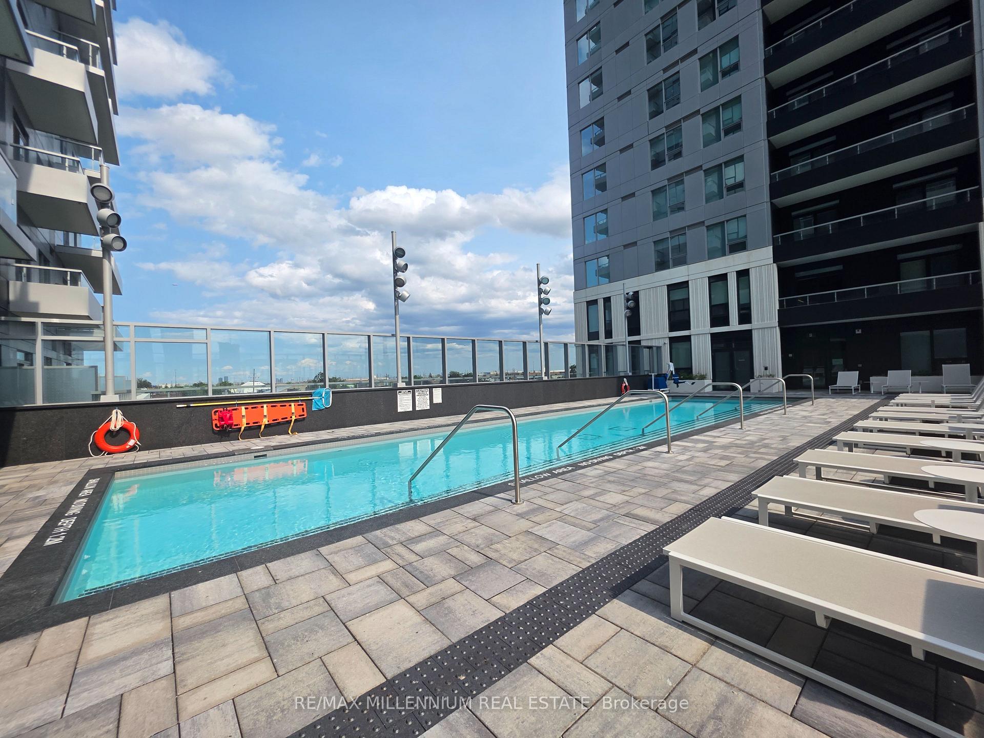 Photo 40 of Unit 306, 21 Meadowdale Road, Vaughan, Vaughan Corporate Centre — HOMEH