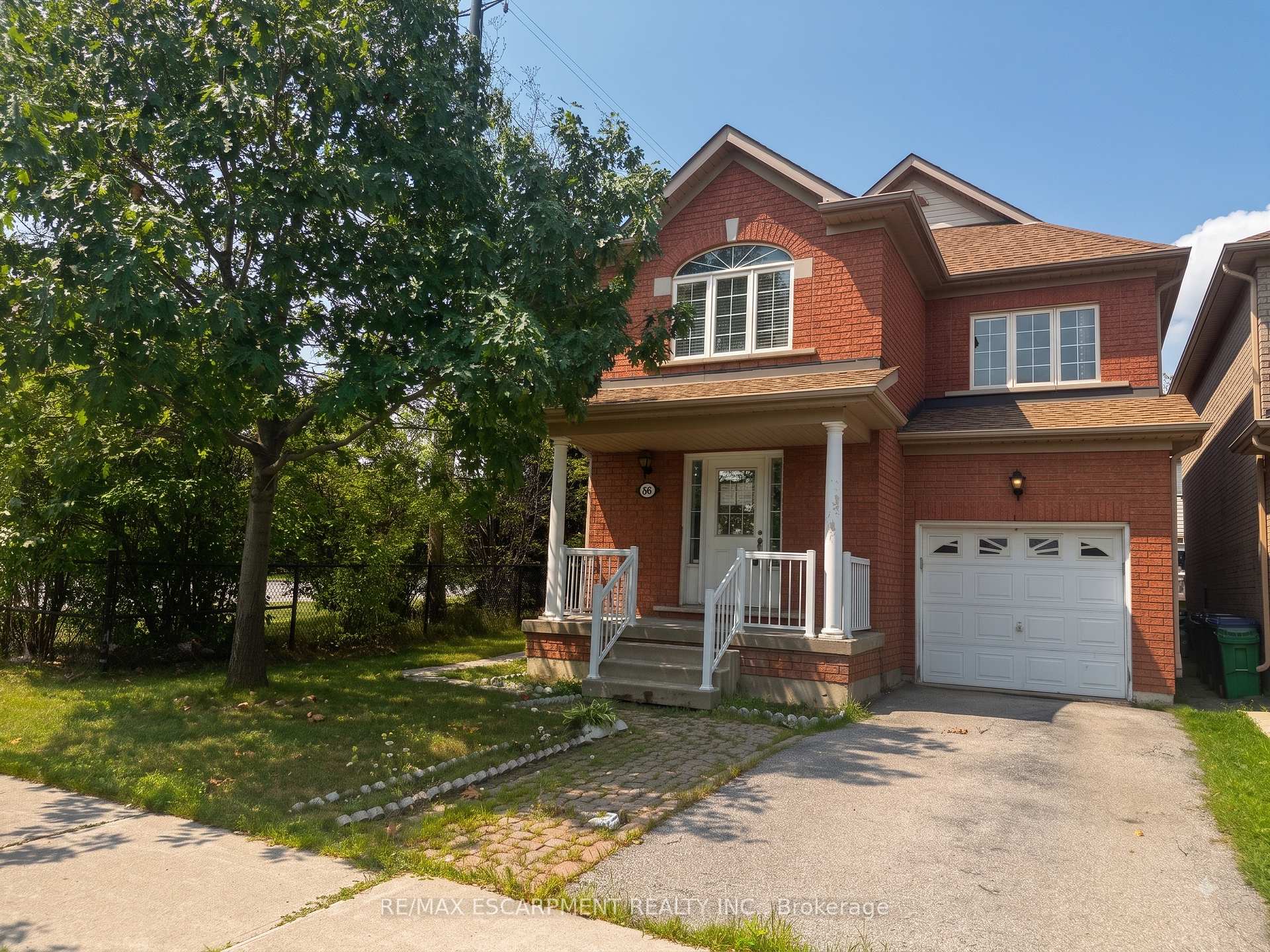 Photo 2 of 56 Peachleaf Crescent, Brampton, Fletcher's Meadow — HOMEH