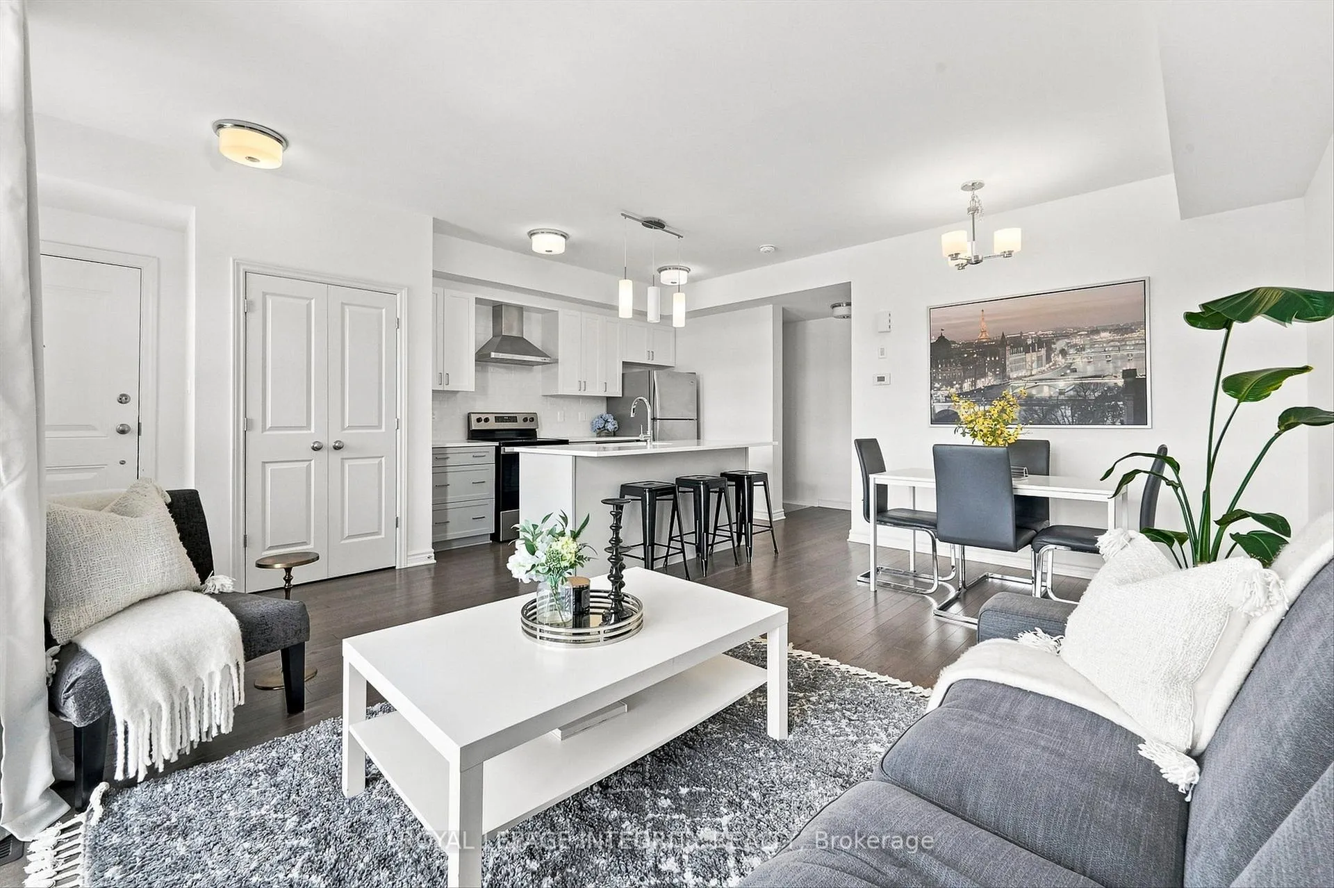 Photo 14 of 41 Carabiner Private, Ottawa, Mer Bleue/Bradley Estates/Anderson Park — HOMEH